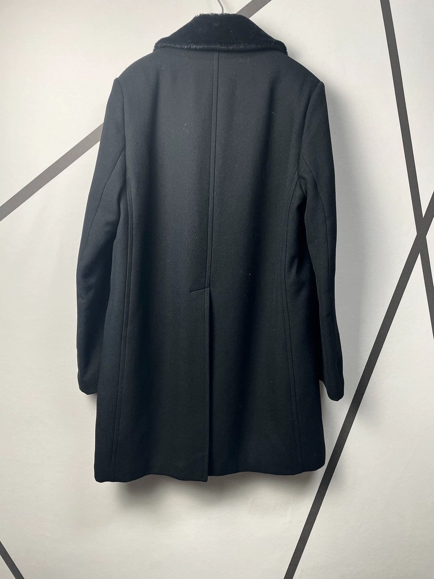 Saint Laurent Paris Saint Laurent Paris Show off black wool coat Size US M / EU 48-50 / 2 - 3 Thumbnail