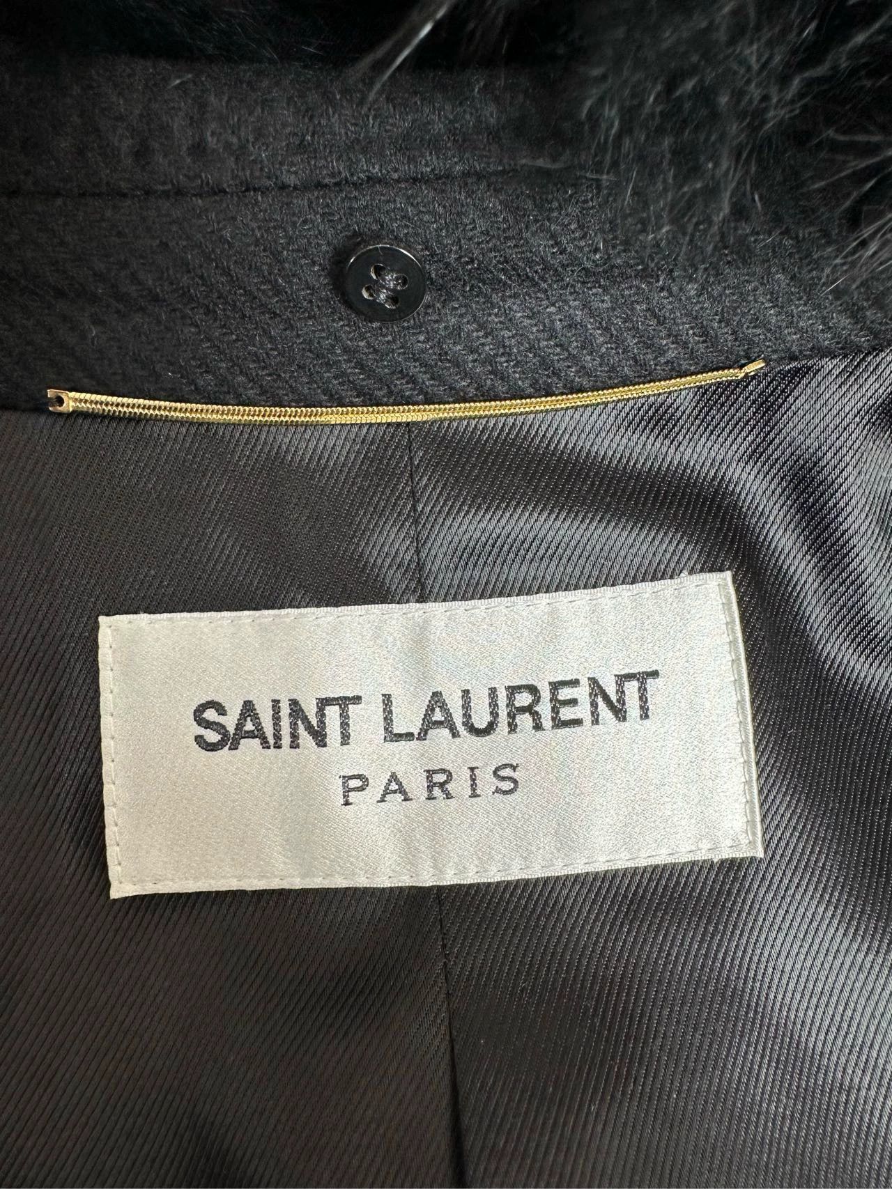Saint Laurent Paris Saint Laurent Paris Solid color fur collar double breasted coat Size US XXS / EU 40 - 3 Thumbnail