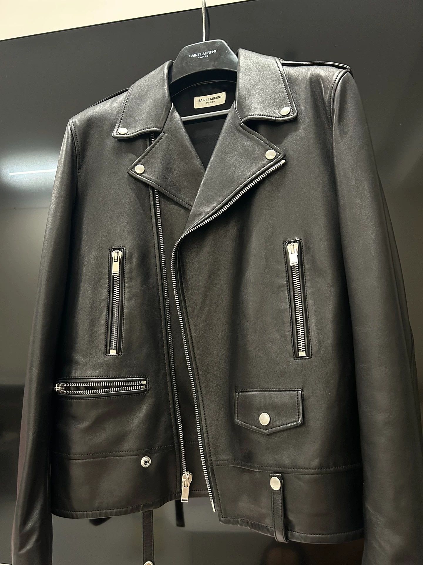 Saint Laurent Paris Saint Laurent Paris 20fwL01 leather jacket Size US L / EU 52-54 / 3 - 2 Thumbnail