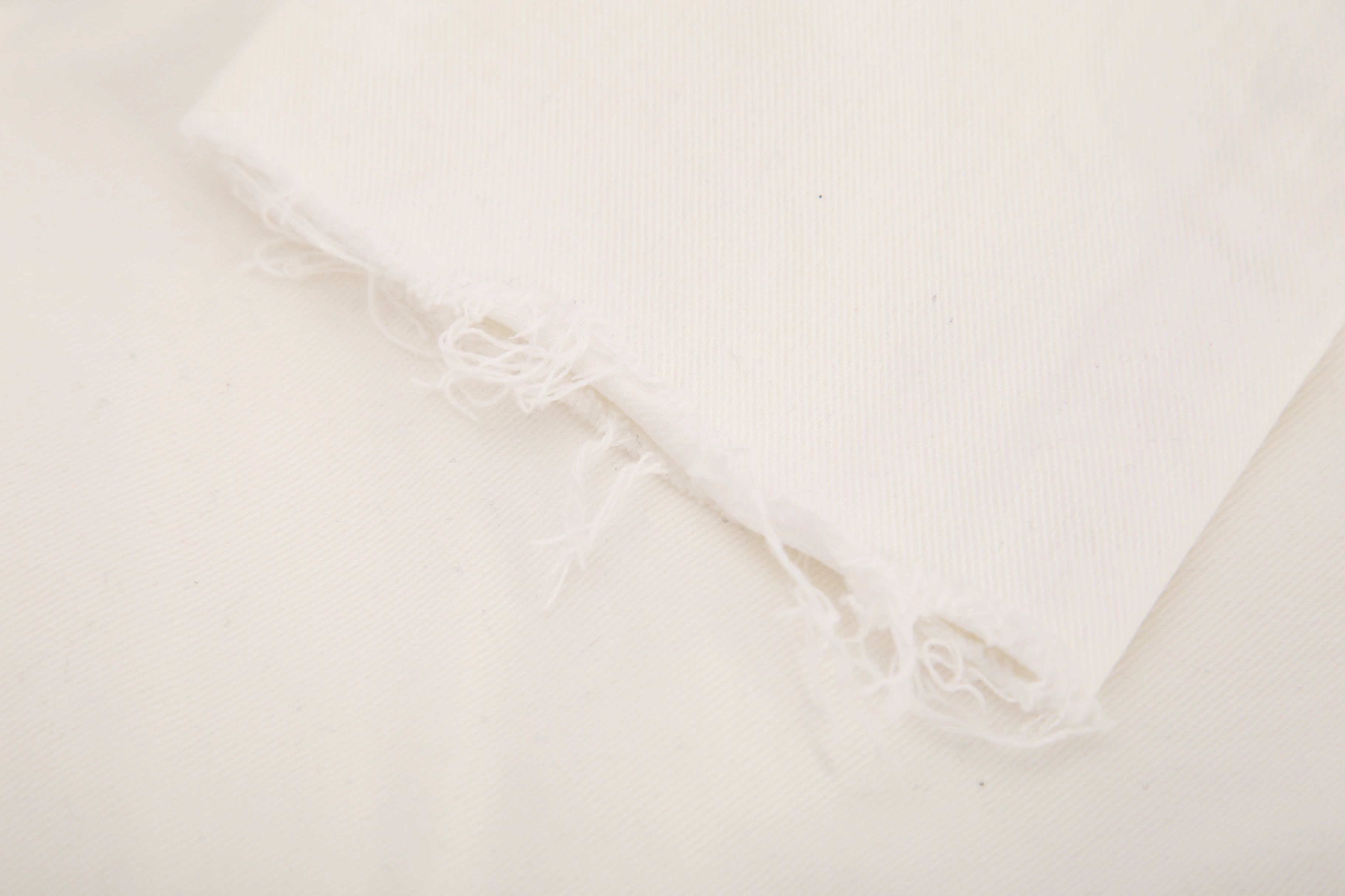 Saint Laurent Paris Saint Laurent Paris White casual pants Size US 29 - 8 Thumbnail