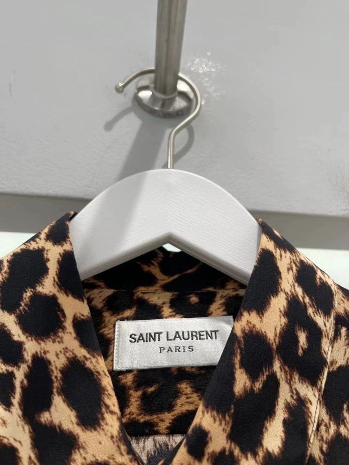 Saint Laurent Paris Saint Laurent Paris Leopard print shirt Size US XXS / EU 40 - 5 Thumbnail