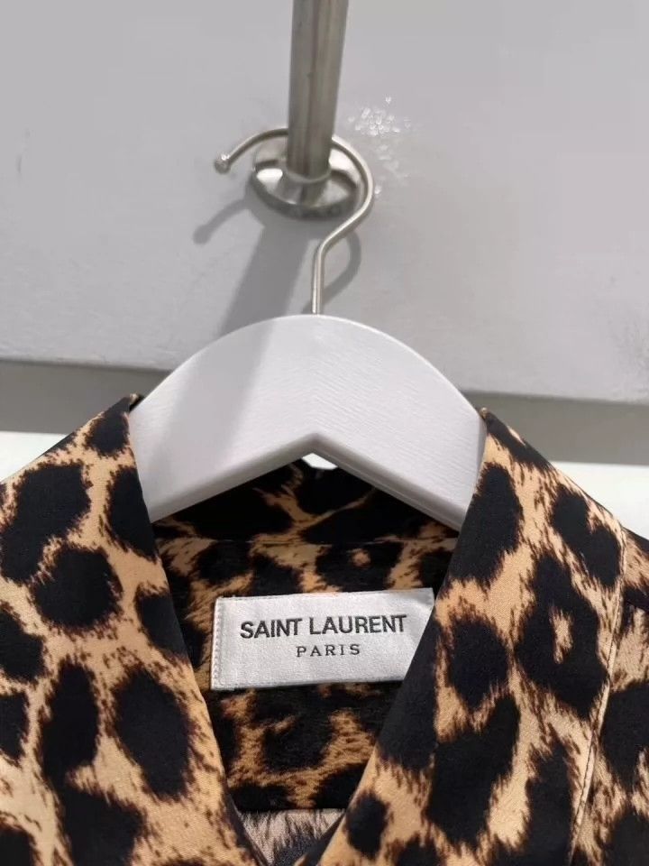 Saint Laurent Paris Saint Laurent Paris Leopard print shirt Size US XXS / EU 40 - 5 Thumbnail
