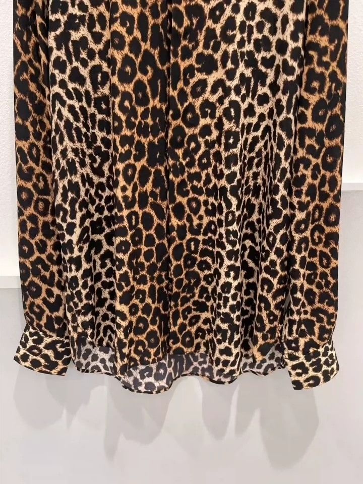 Saint Laurent Paris Saint Laurent Paris Leopard print shirt Size US XXS / EU 40 - 4 Thumbnail