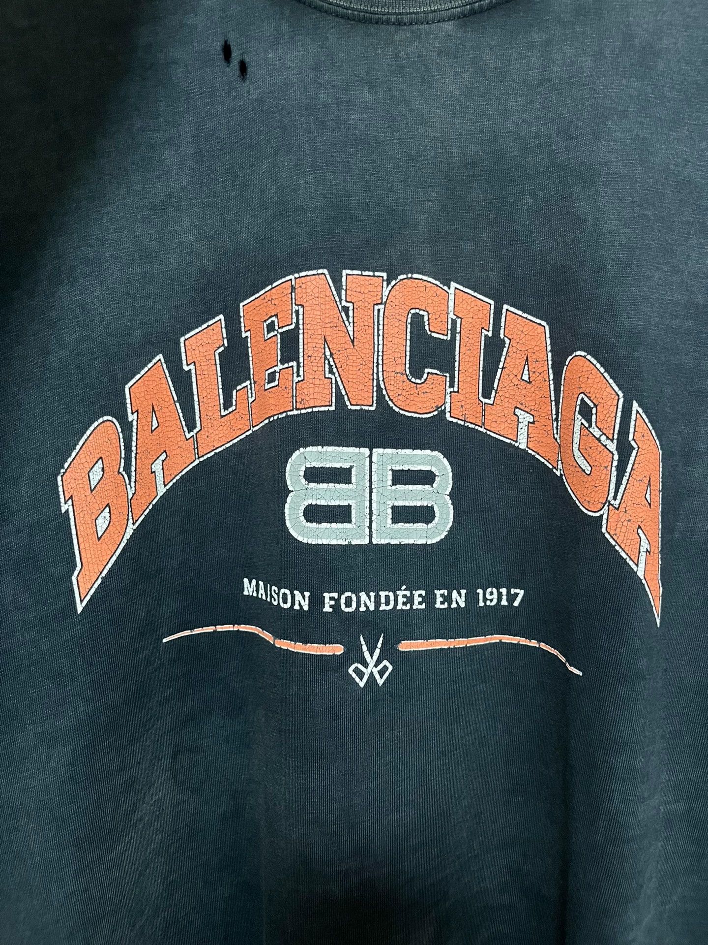 Balenciaga Balenciaga old damage with double B scissors logo and short sleeves Size US M / EU 48-50 / 2 - 3 Thumbnail
