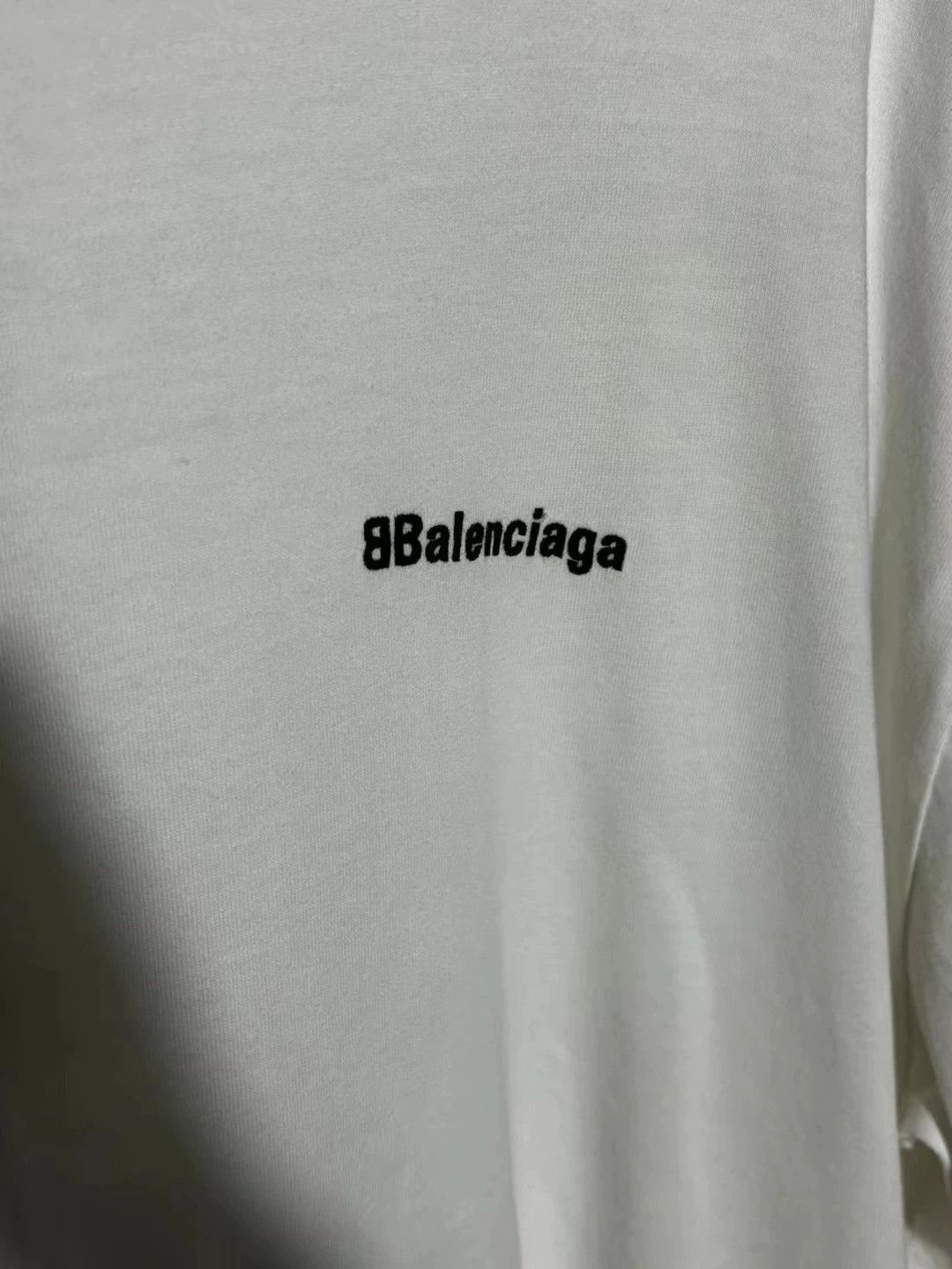 Balenciaga Balenciaga White Embroidered Logo BB Short Sleeve Size US L / EU 52-54 / 3 - 3 Thumbnail