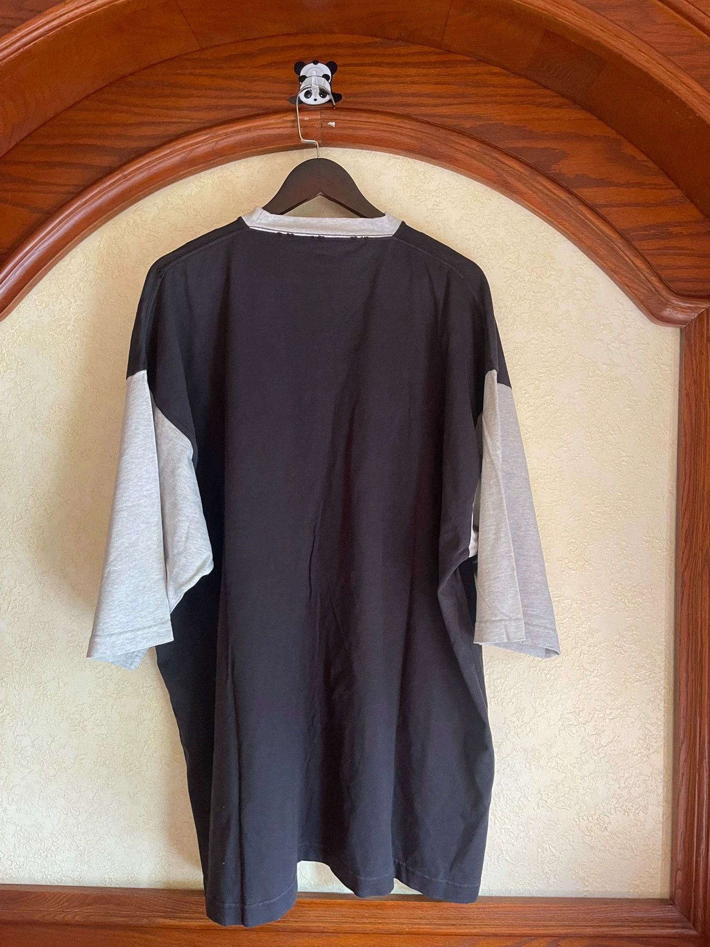 Balenciaga Balenciaga Black Grey Color blocked Double Loop Short Sleeve Size US M / EU 48-50 / 2 - 2 Thumbnail