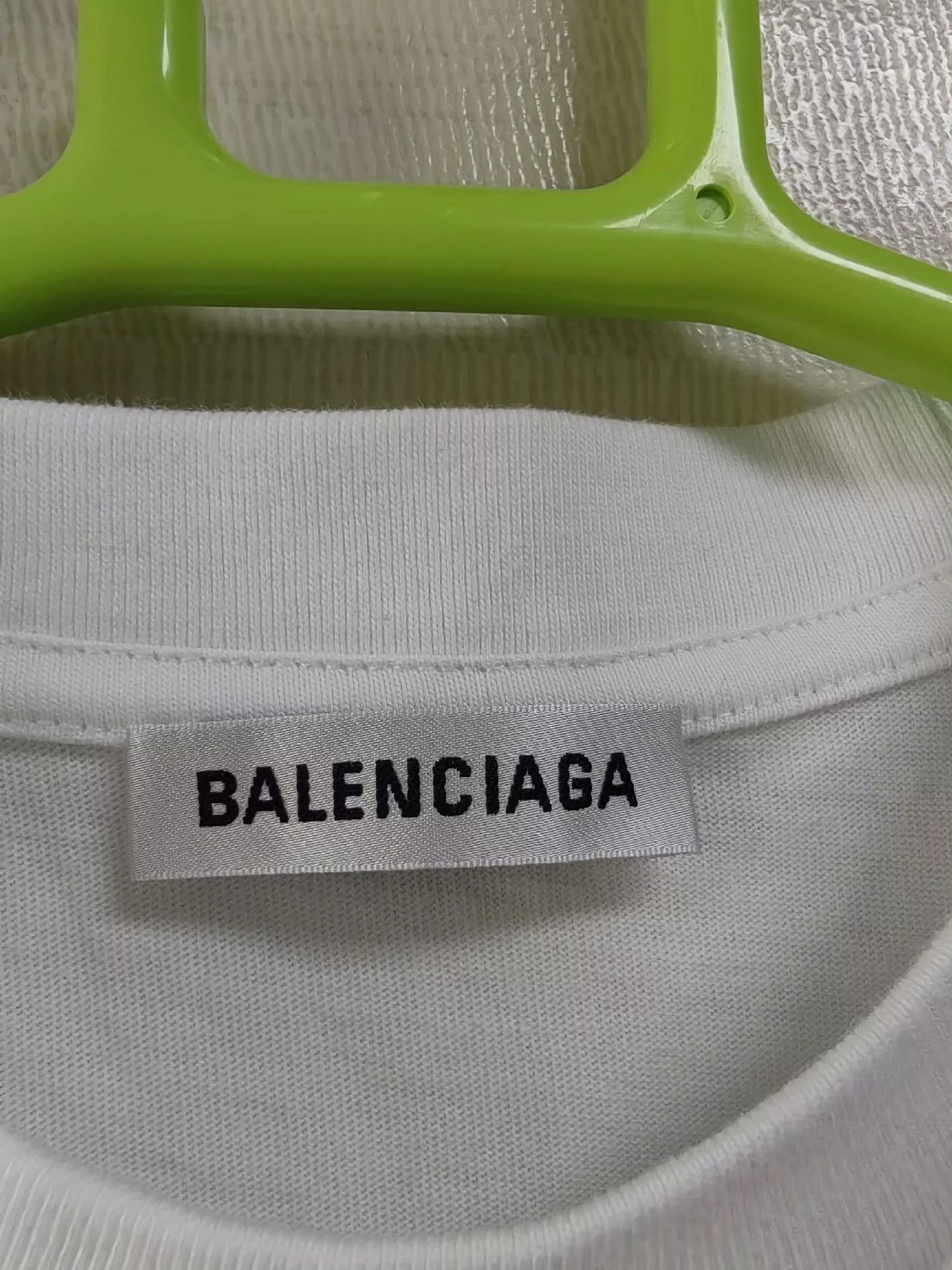 Balenciaga Balenciaga White Crown Logo short sleeve shirt Size US S / EU 44-46 / 1 - 3 Thumbnail