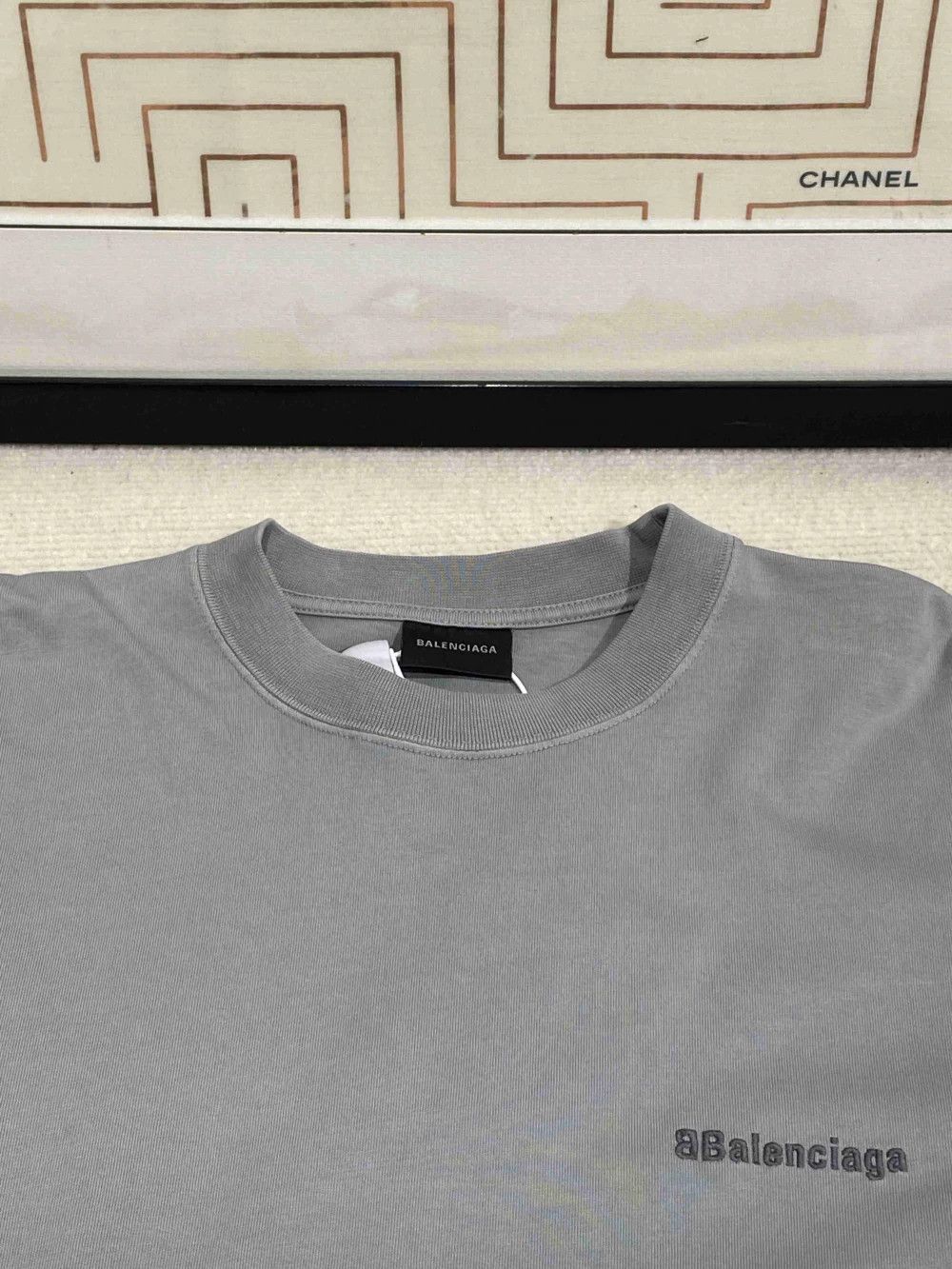 Balenciaga Balenciaga light gray short sleeved shirt Size US M / EU 48-50 / 2 - 5 Thumbnail
