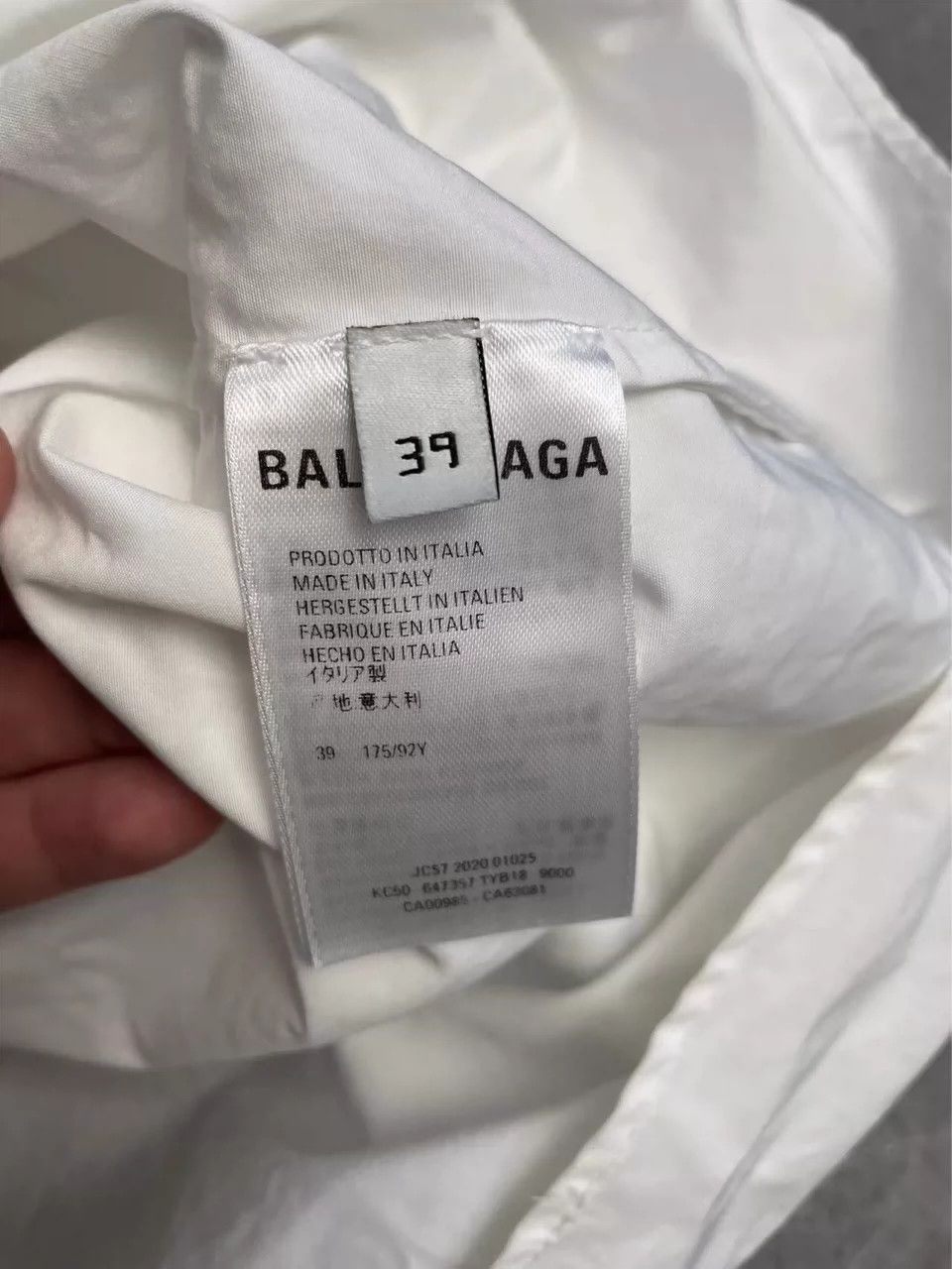 Balenciaga Balenciaga Seven Language Shirt Size US S / EU 44-46 / 1 - 3 Thumbnail