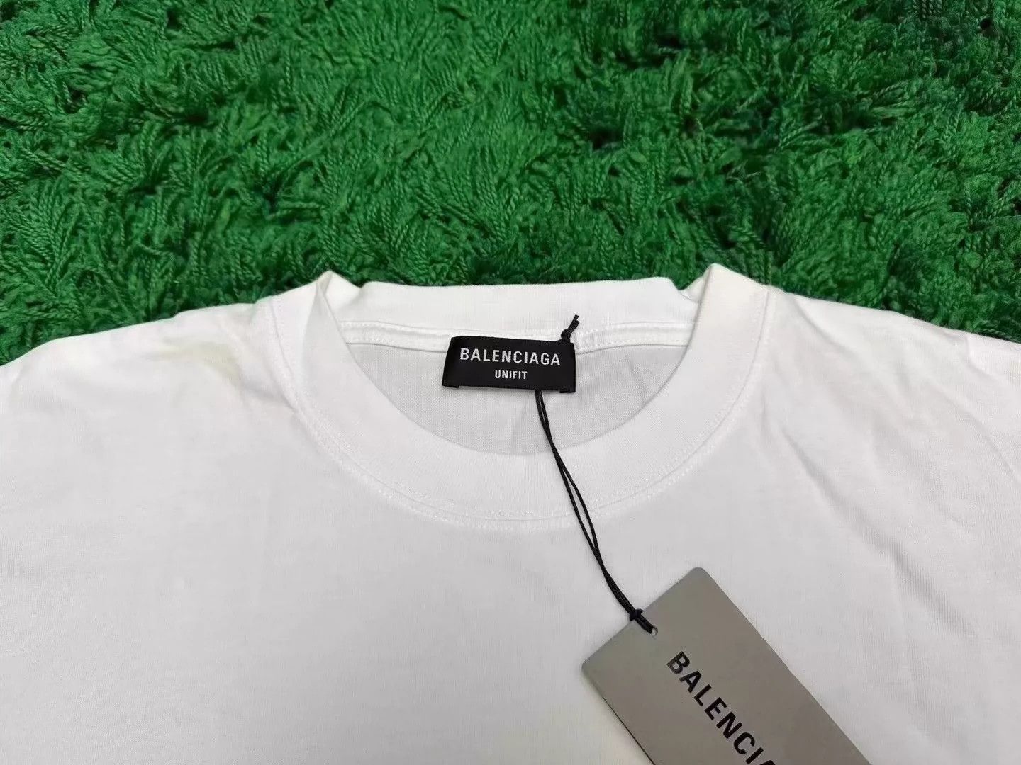 Balenciaga Balenciaga Architecture Letter White Printed Short Sleeve Size US L / EU 52-54 / 3 - 3 Thumbnail