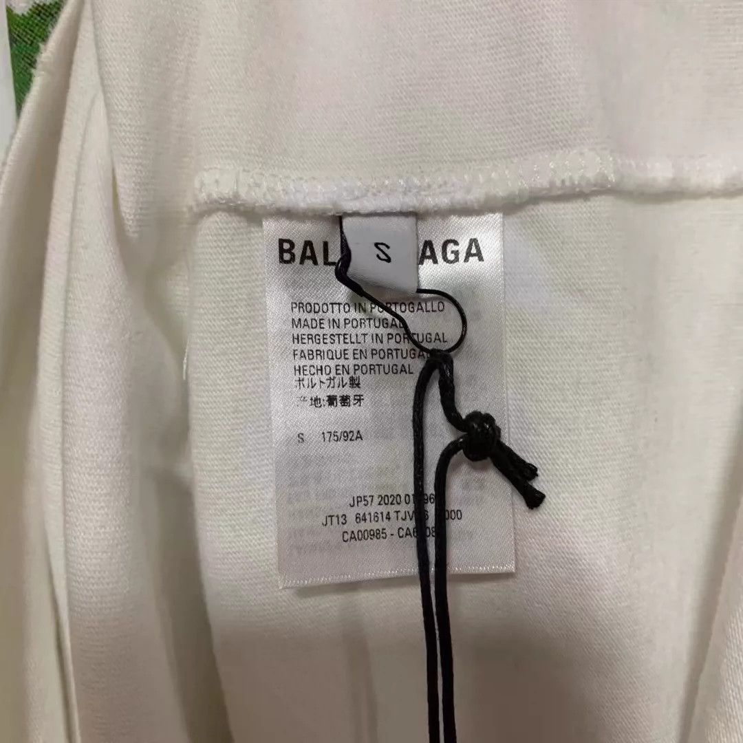Balenciaga Balenciaga new church white short sleeved shirt Size US S / EU 44-46 / 1 - 4 Thumbnail