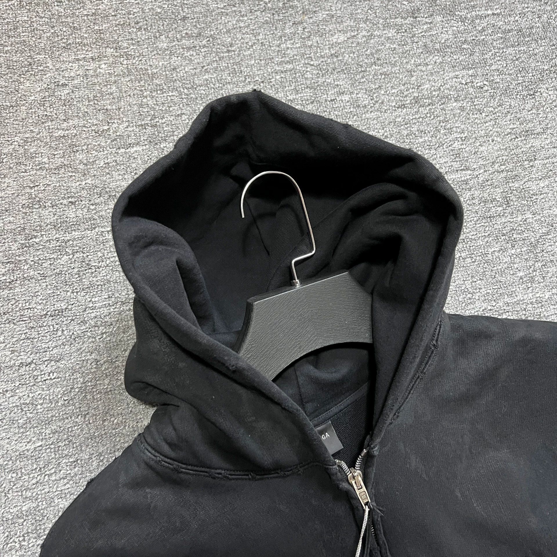 Balenciaga Balenciaga mud dyed Sanskrit zipper hoodie Size US S / EU 44-46 / 1 - 3 Thumbnail