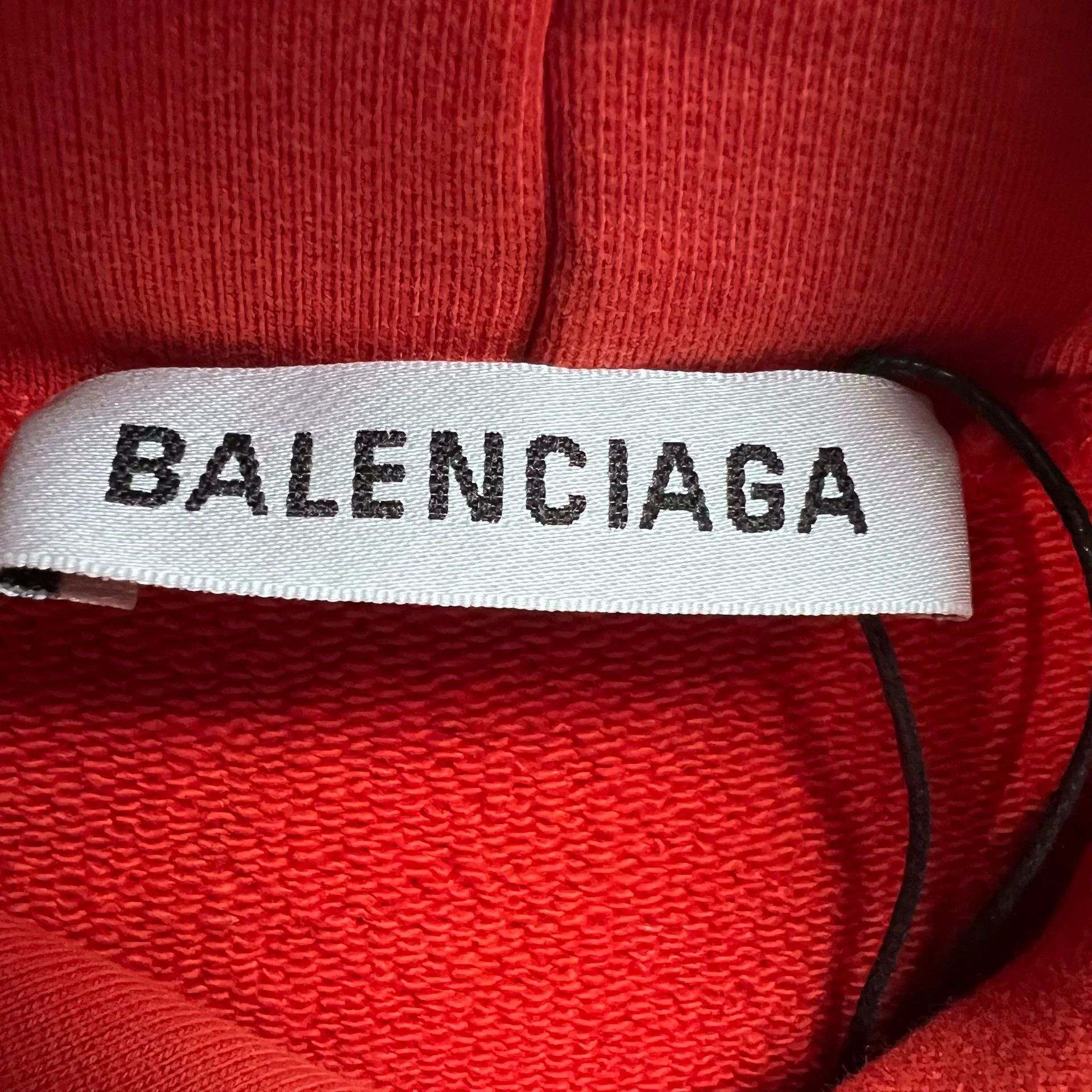 Balenciaga Balenciaga Red Portrait Hoodie Size US S / EU 44-46 / 1 - 4 Thumbnail