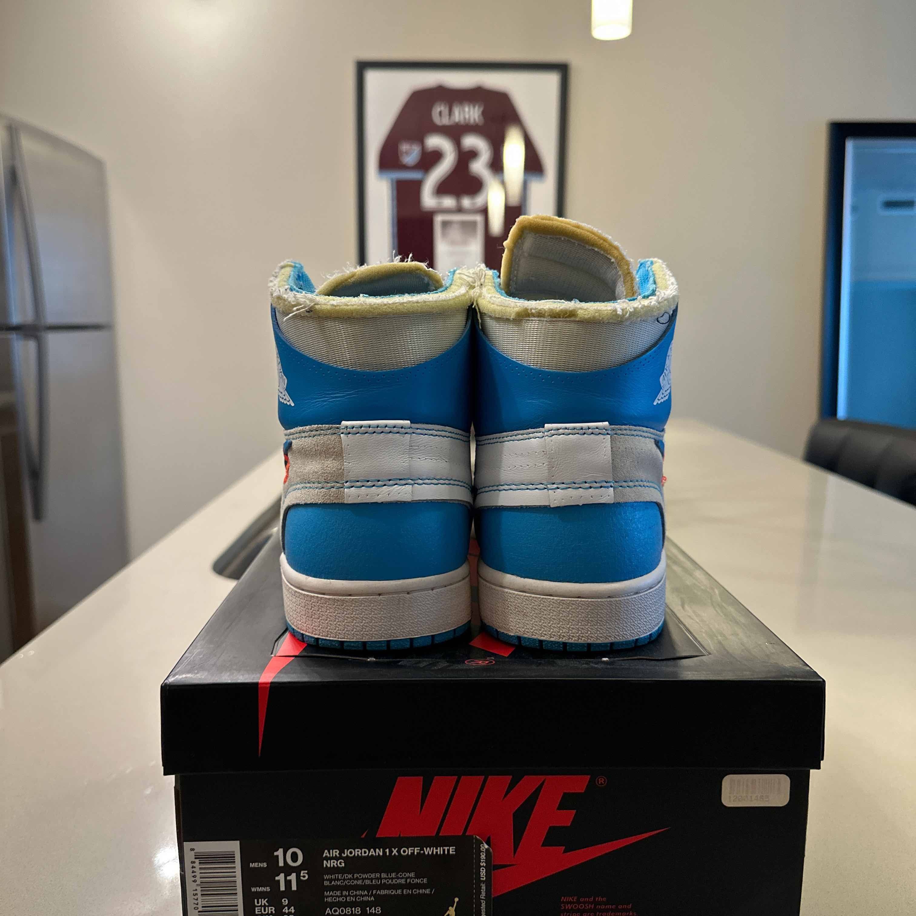 Jordan Brand Off-White x Air Jordan 1 Retro High OG UNC Size US 10 / EU 43 - 4 Thumbnail