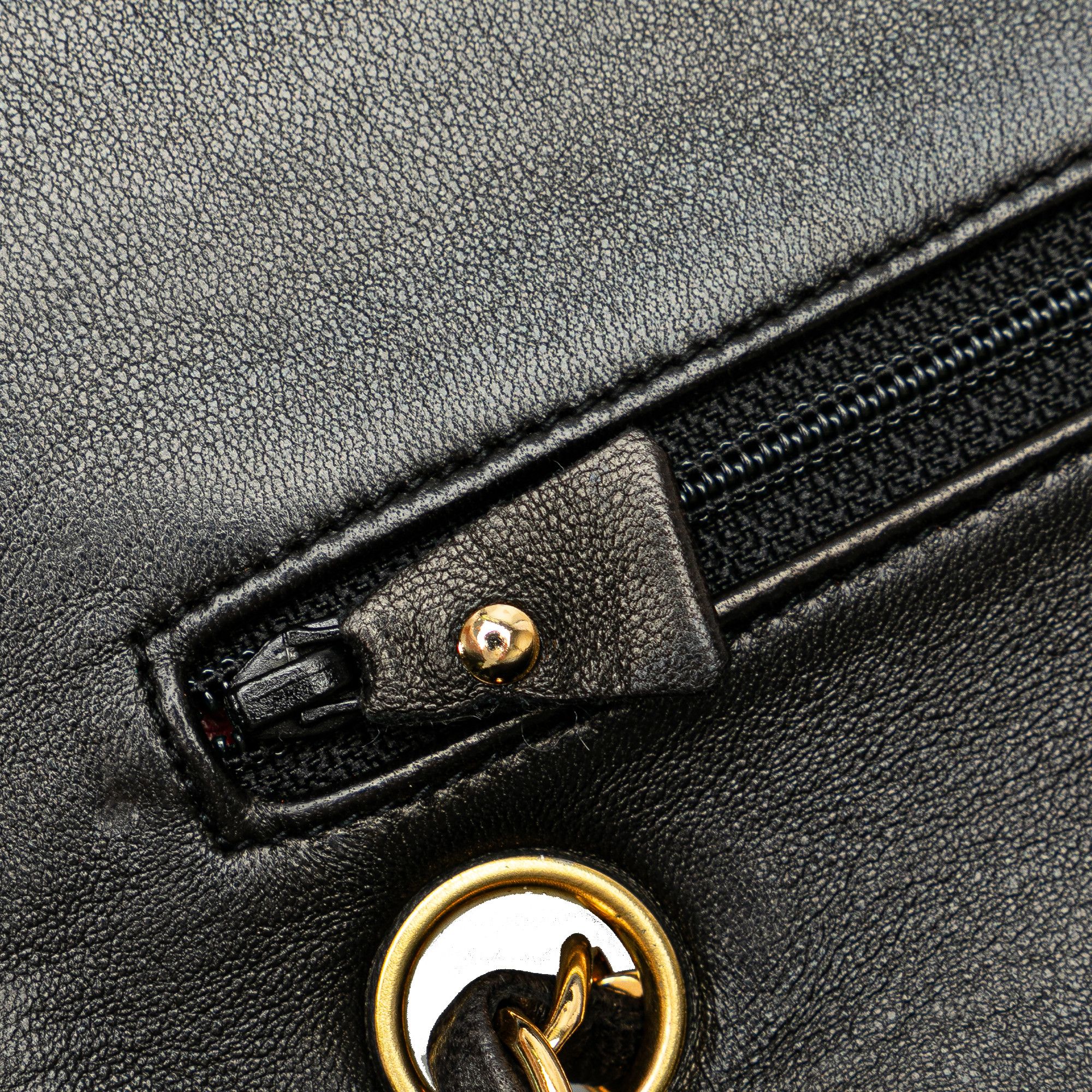 Chanel Chanel Small Classic Lambskin Double Flap Size ONE SIZE - 9 Thumbnail