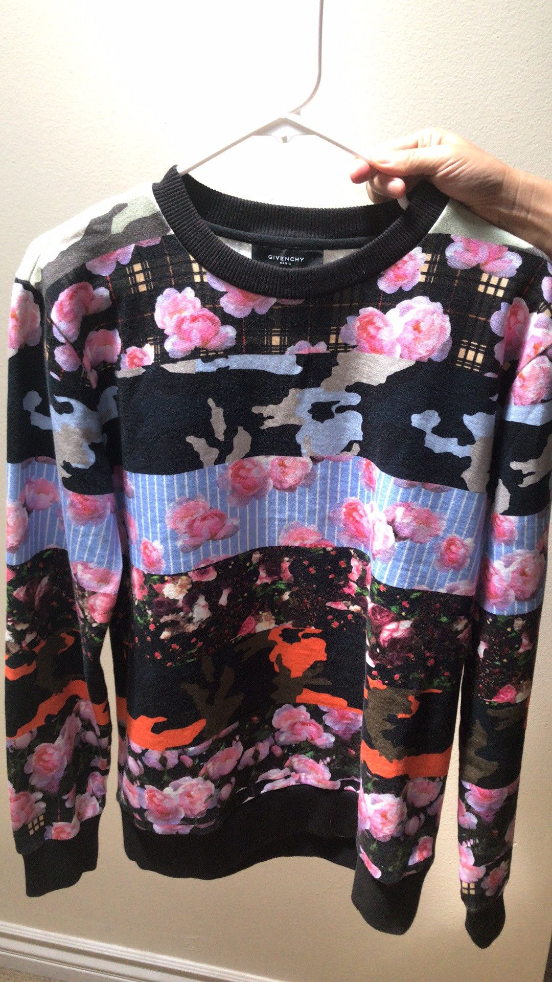 Givenchy Givenchy Runway Sweatshirt Size US M / EU 48-50 / 2 - 3 Thumbnail
