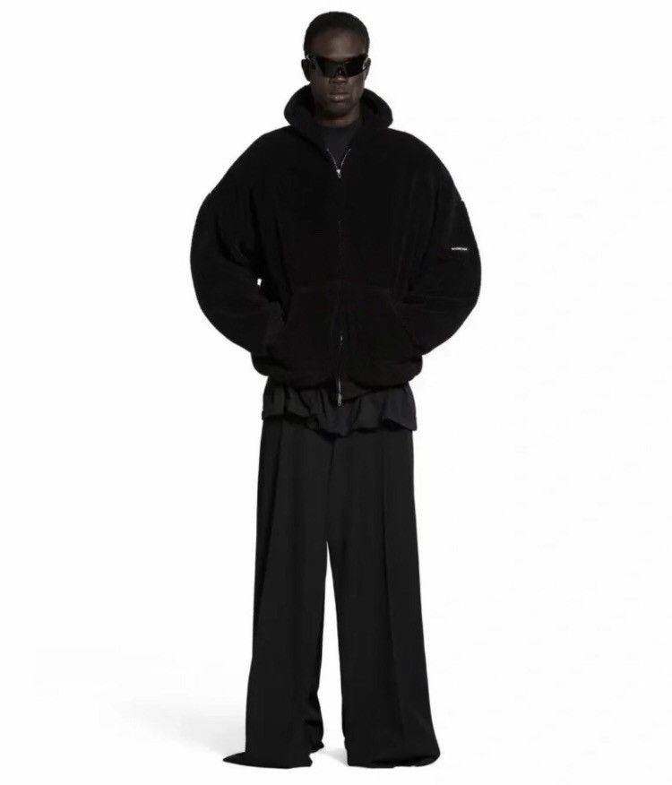 Balenciaga Balenciaga 23fw Sleeve Badge Hoodie Coat - DMC Size US XL / EU 56 / 4 - 7 Thumbnail