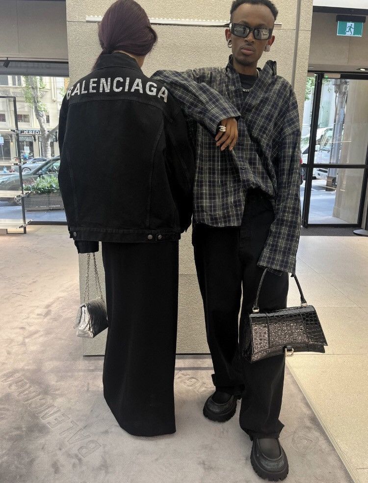 Balenciaga Balenciaga rhinestone logo denim jacket - DMC Size US M / EU 48-50 / 2 - 7 Thumbnail