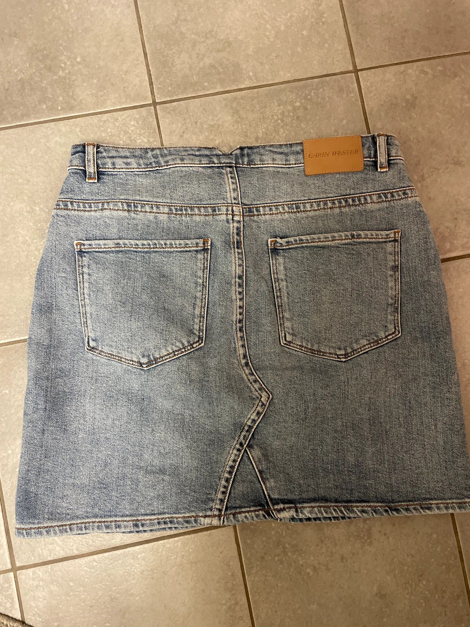 Carin Wester Carin Wester Skirt Size 30" / US 8 / IT 44 - 4 Thumbnail