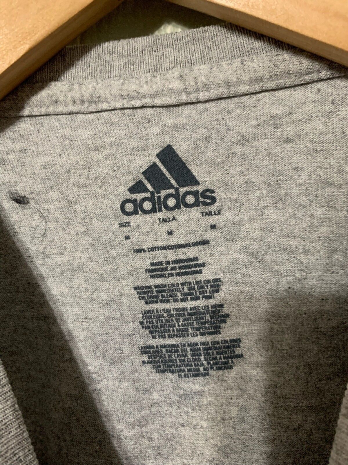 Vintage Vintage Adidas Red Bull Soccer Tee Size US M / EU 48-50 / 2 - 4 Thumbnail