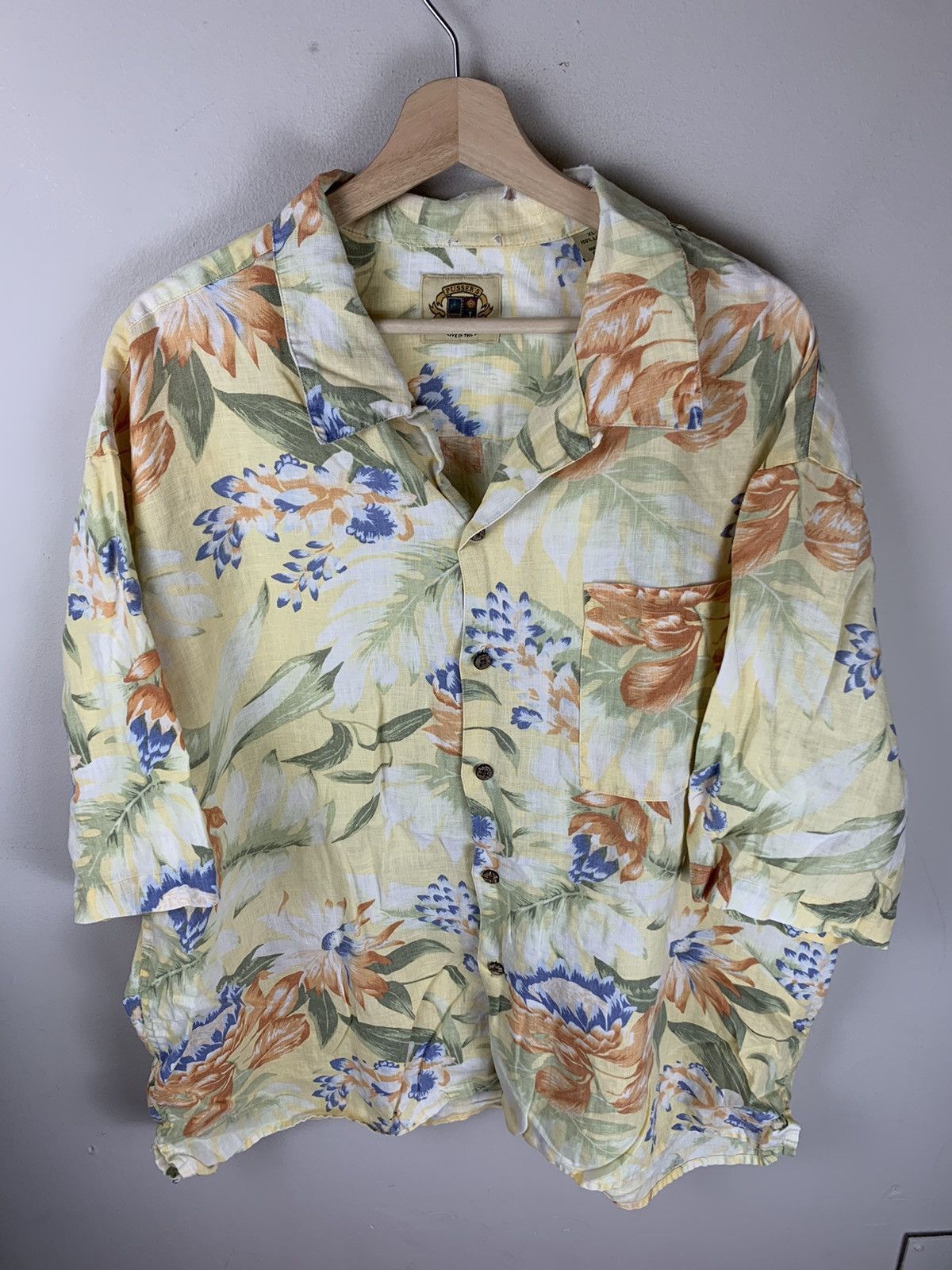Vintage Vintage Yellow Flowers Button Up Shirt Size US XL / EU 56 / 4 - 3 Thumbnail