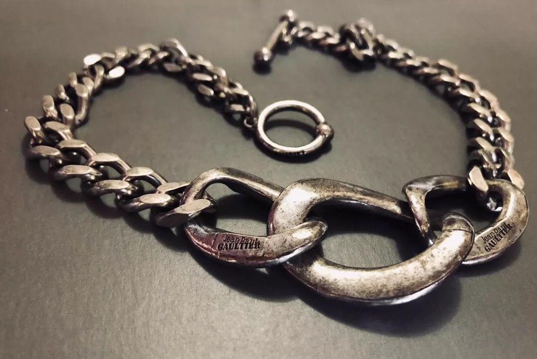 Jean Paul Gaultier Jean Paul Gaultier Black crystal horseshoe craft necklace Size ONE SIZE - 5 Thumbnail