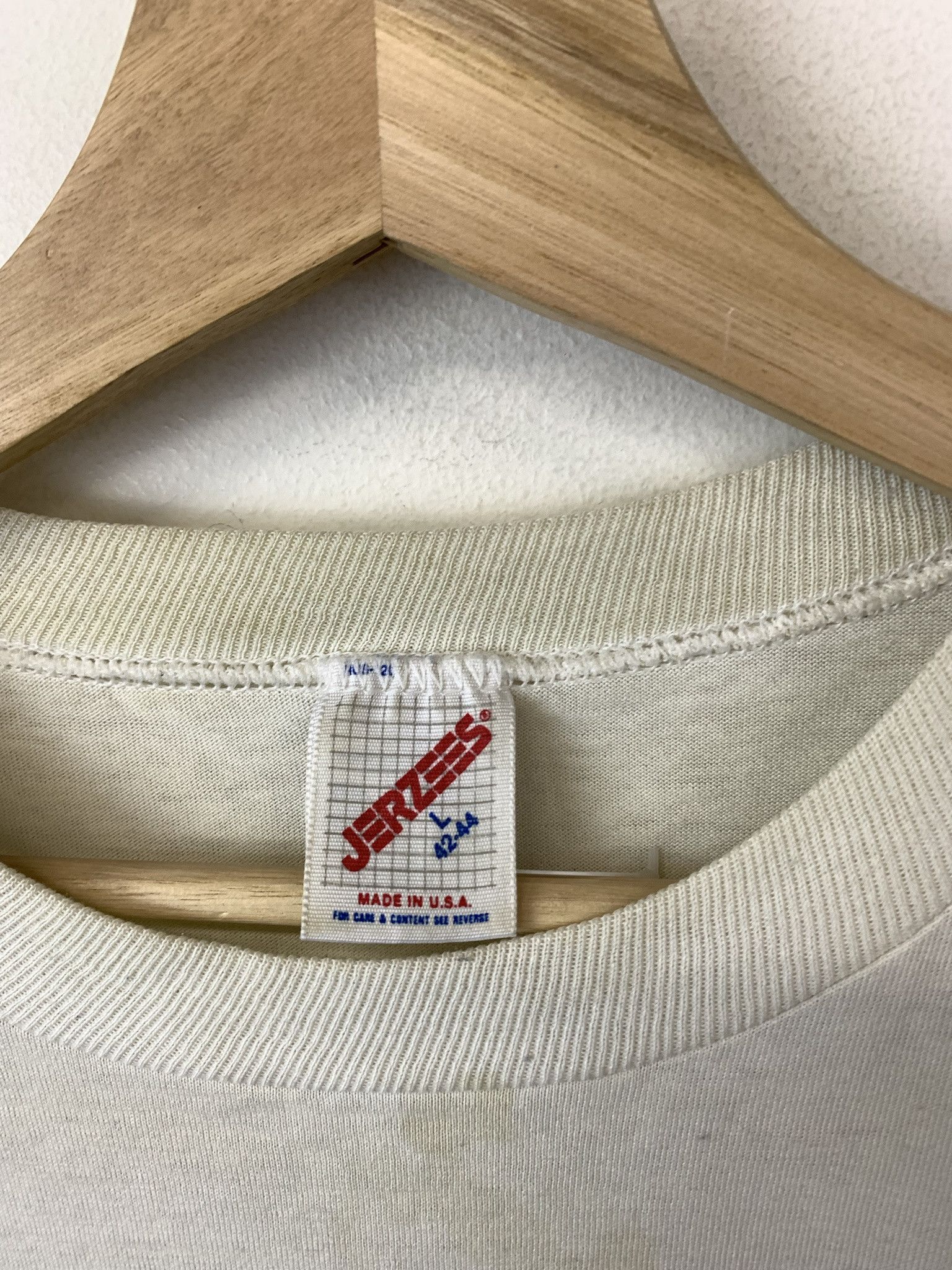 Vintage Vintage 1980s Single Stitch Wisconsin Tractor Pull NHRA Tee Shirt Size L Size US L / EU 52-54 / 3 - 3 Thumbnail