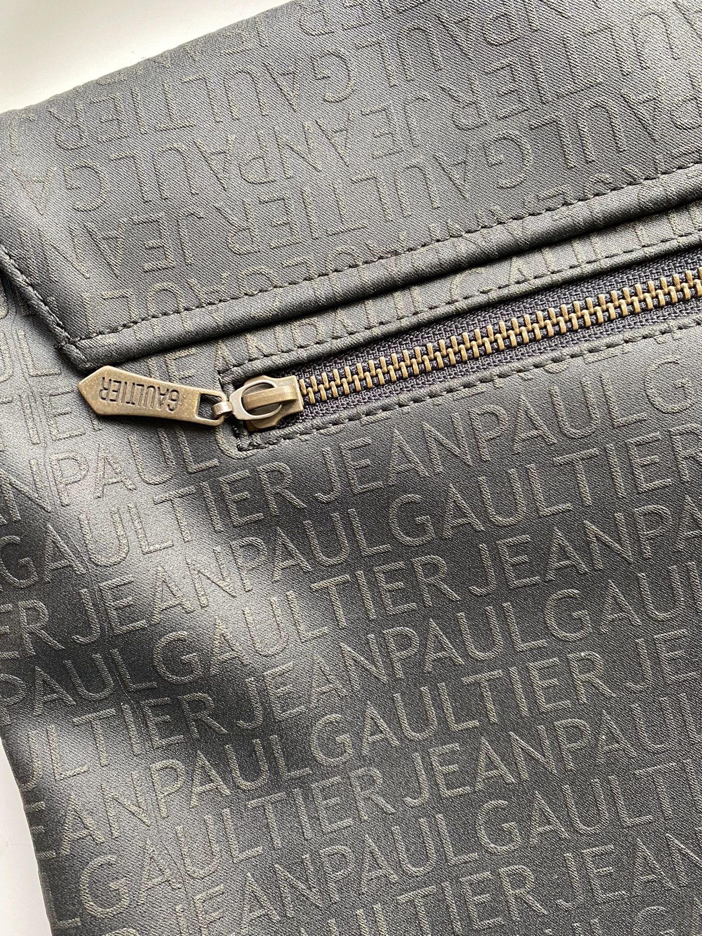Jean Paul Gaultier Jean Paul Gaultier Middle ancient alphabet messenger bag Size ONE SIZE - 5 Thumbnail