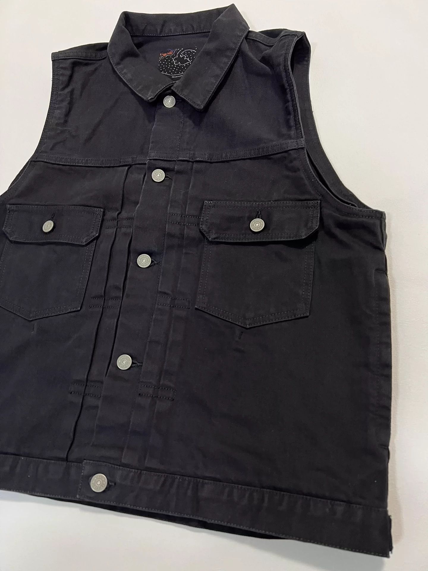 visvim ict 101 vest CMYK DMGD