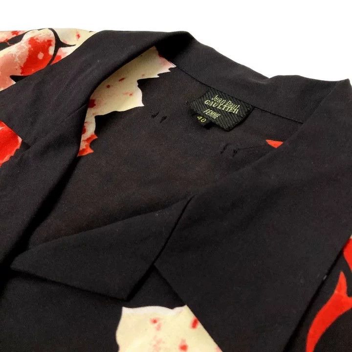 Jean Paul Gaultier Jean Paul Gaultier Silk short sleeves with floral patterns Size US L / EU 52-54 / 3 - 3 Thumbnail