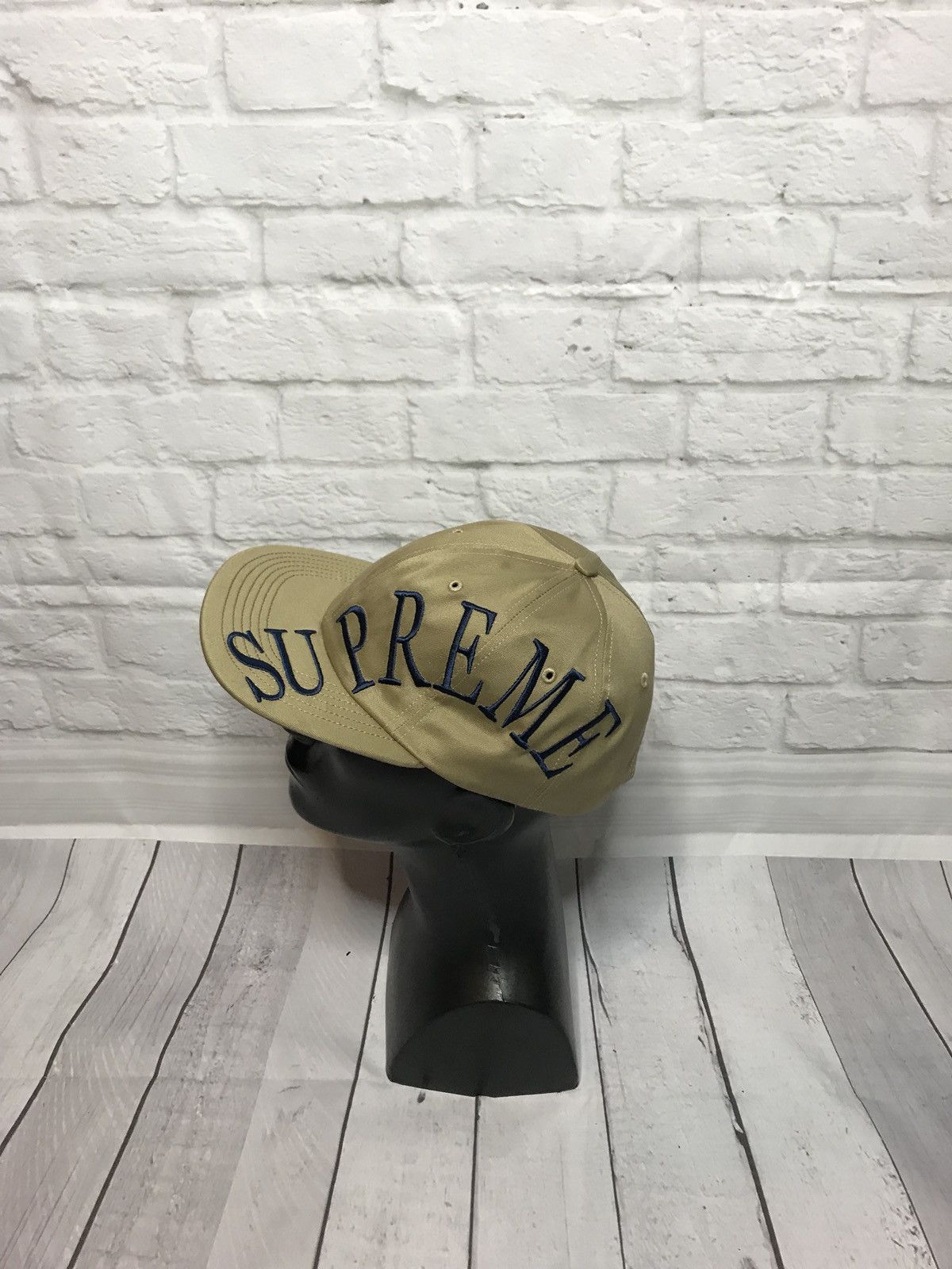 Supreme Supreme Side Arc 6-Panel Cap Dad Hat Size ONE SIZE - 1 Thumbnail