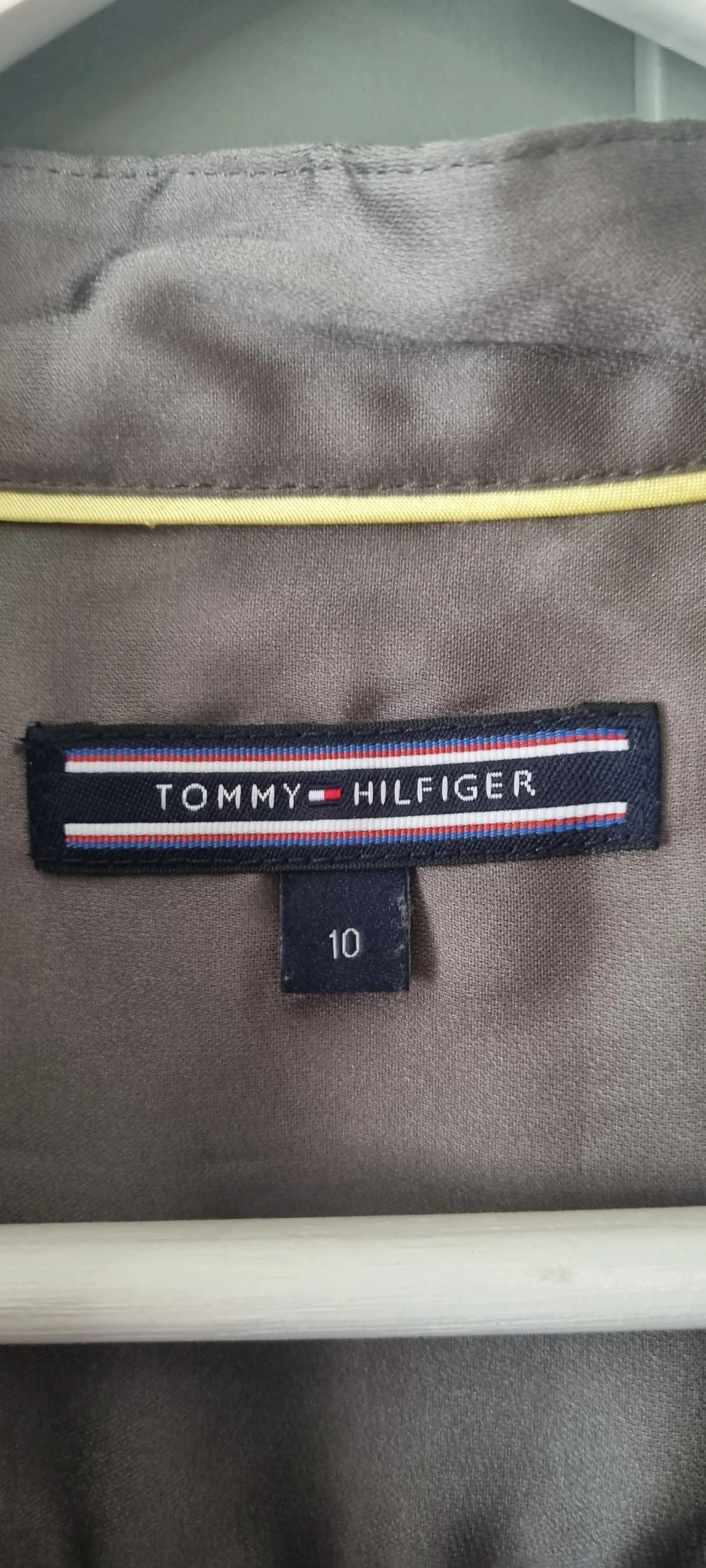 Tommy Hilfiger Tommy Hilfiger Blouse Size M / US 6-8 / IT 42-44 - 2 Thumbnail