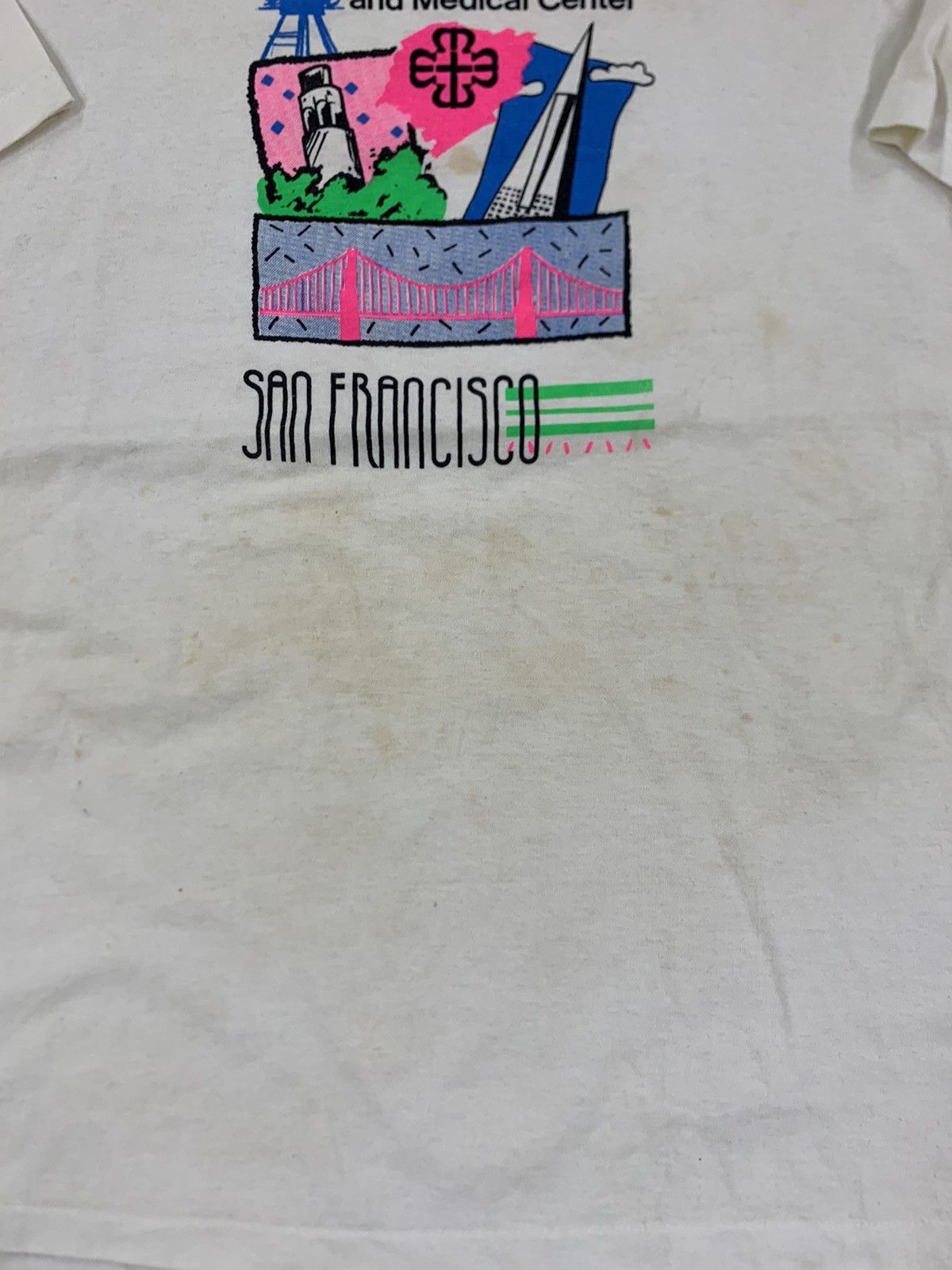 Vintage Vintage St Mary’s Hospital Tee Size US XL / EU 56 / 4 - 6 Thumbnail