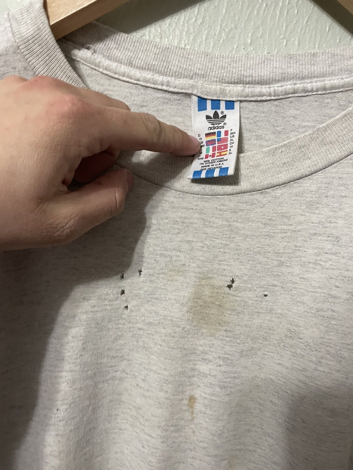 Vintage Vintage Distressed Adidas T-Shirt Size US XL / EU 56 / 4 - 3 Thumbnail
