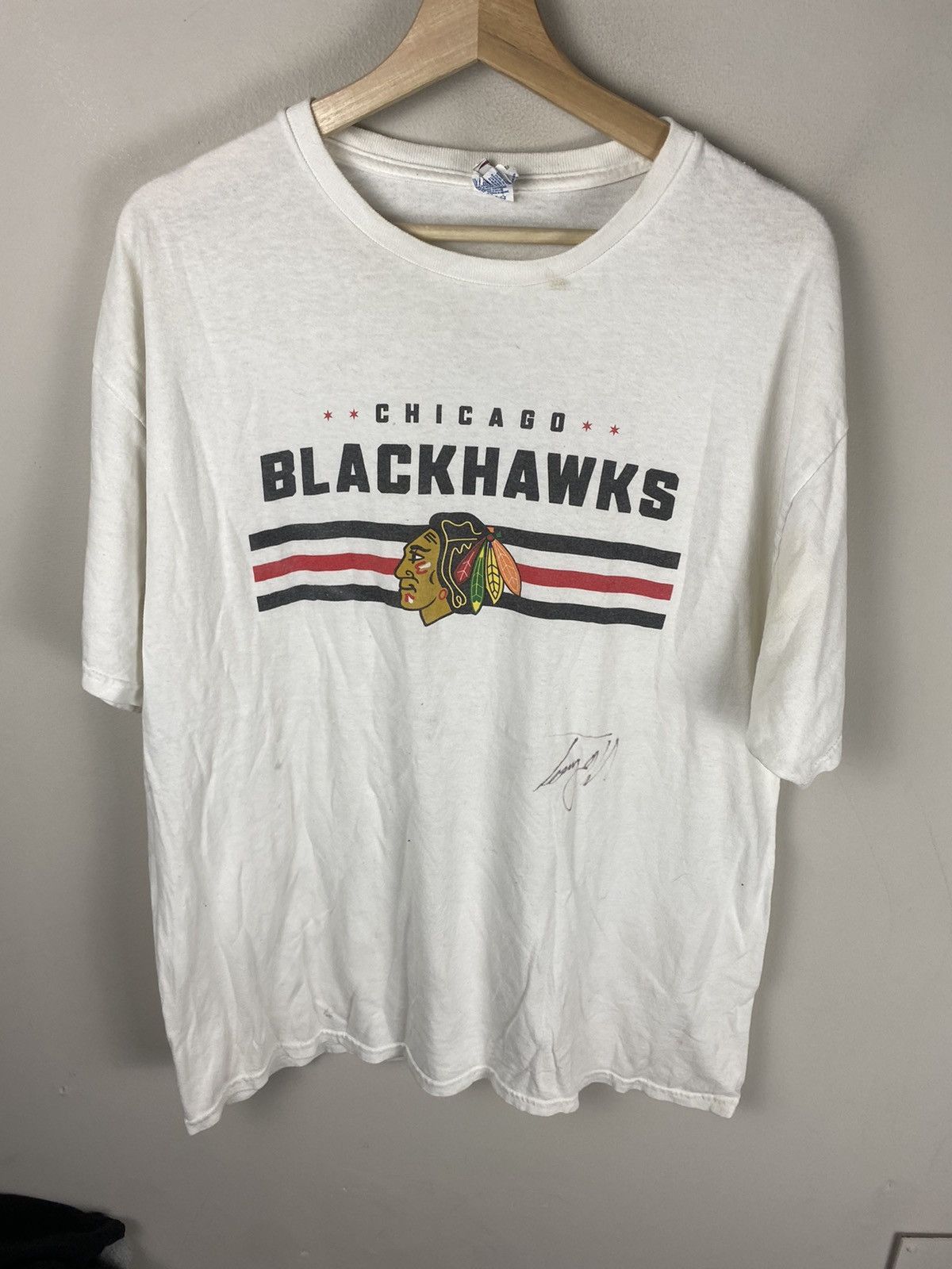 Vintage Vintage Chicago Blackhawks Signed Tee Size US XL / EU 56 / 4 - 4 Thumbnail