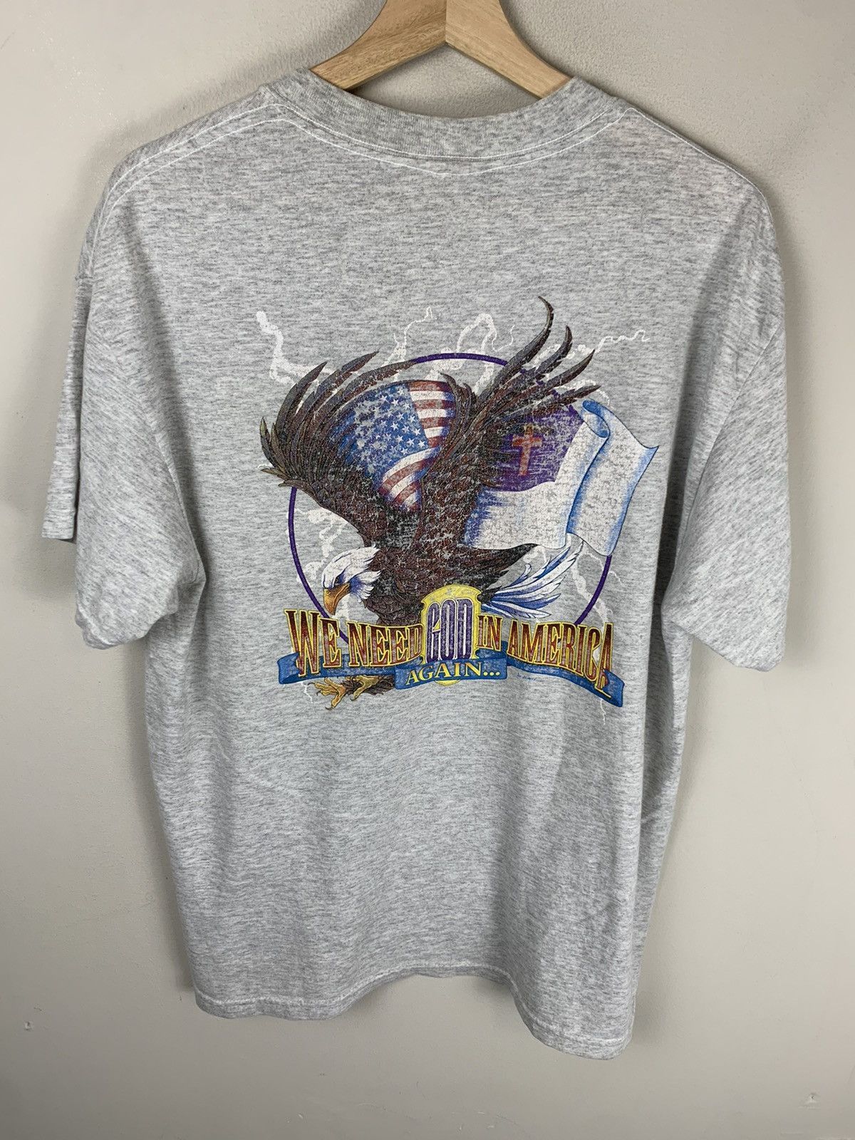 Vintage Vintage We Need God in America Tee Size US XL / EU 56 / 4 - 4 Thumbnail