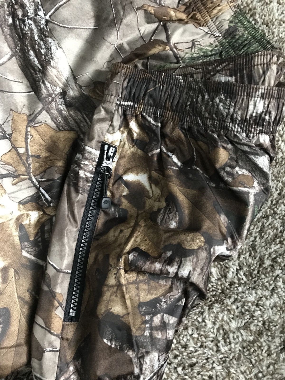Stussy Stussy X Realtree Camo Pants. Size Small. SOLD OUT Size US 30 / EU 46 - 5 Thumbnail