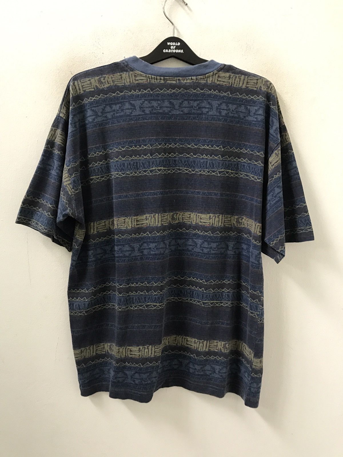 Vintage 90s Ocean Pacific Native Tribal Border Striped Baggy t shirt Size US M / EU 48-50 / 2 - 4 Thumbnail