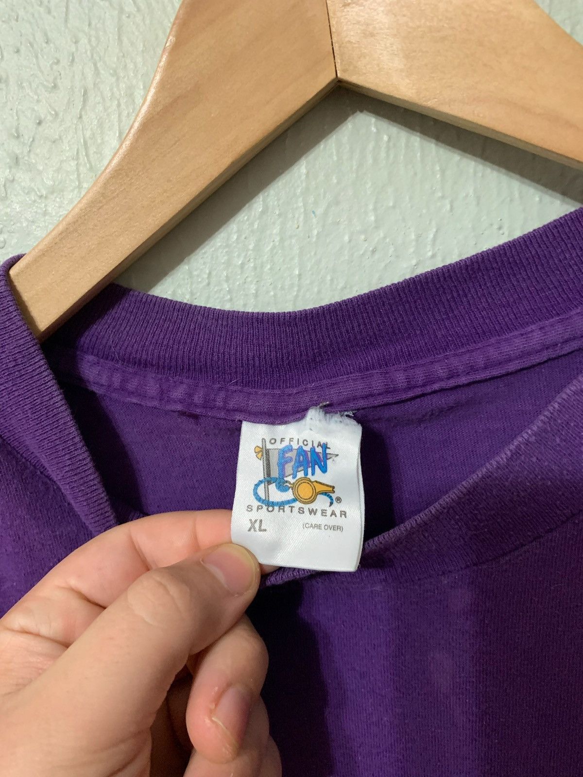 Vintage Vintage Minnesota Vikings T-Shirt Size US XL / EU 56 / 4 - 4 Thumbnail