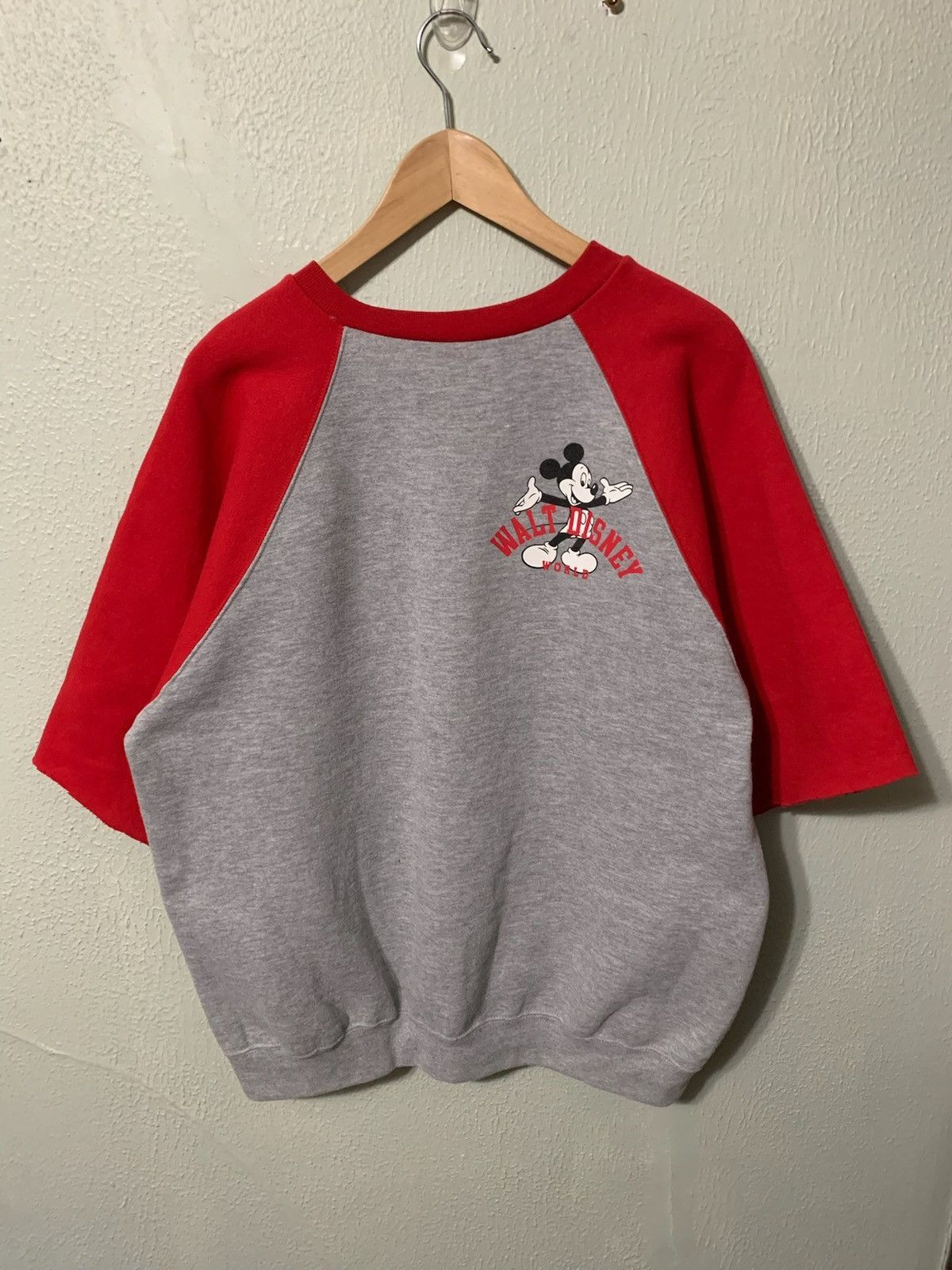 Vintage Vintage Crewneck 1980s Mickey Mouse Vintage Sweatshirt Size US L / EU 52-54 / 3 - 3 Thumbnail