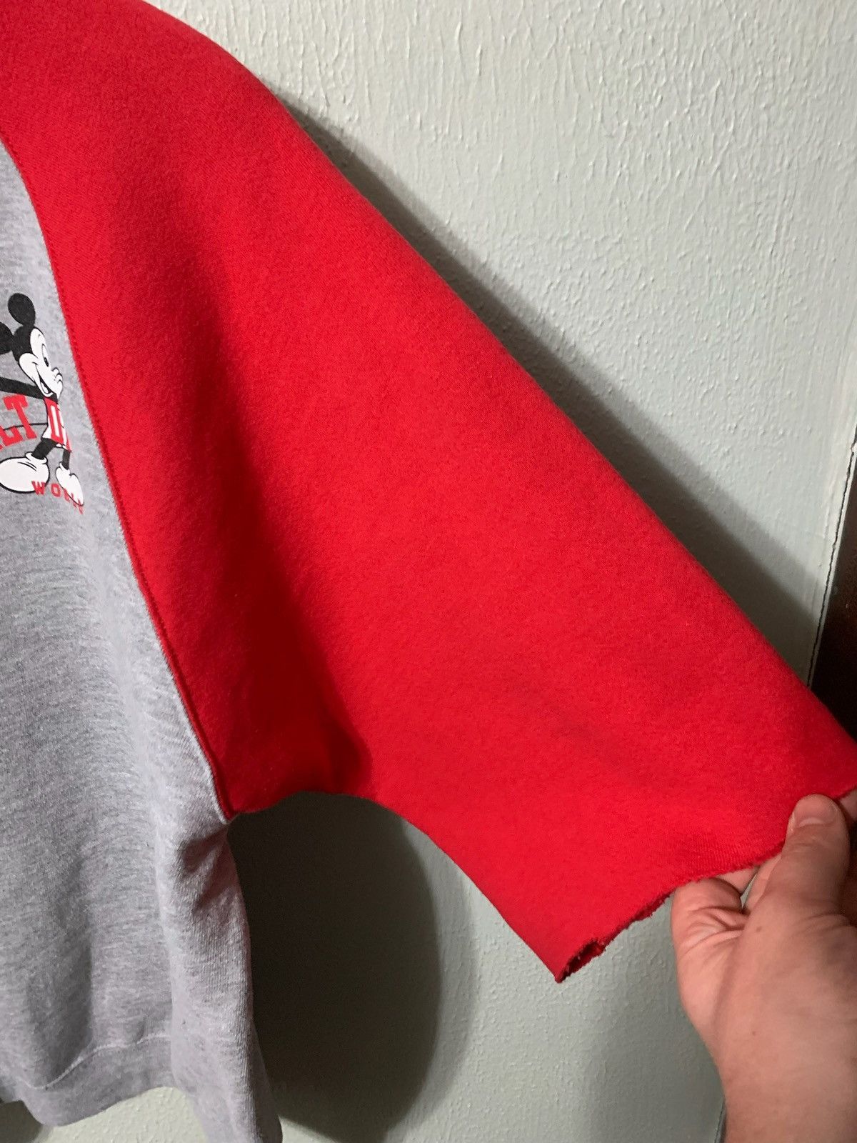Vintage Vintage Crewneck 1980s Mickey Mouse Vintage Sweatshirt Size US L / EU 52-54 / 3 - 2 Thumbnail