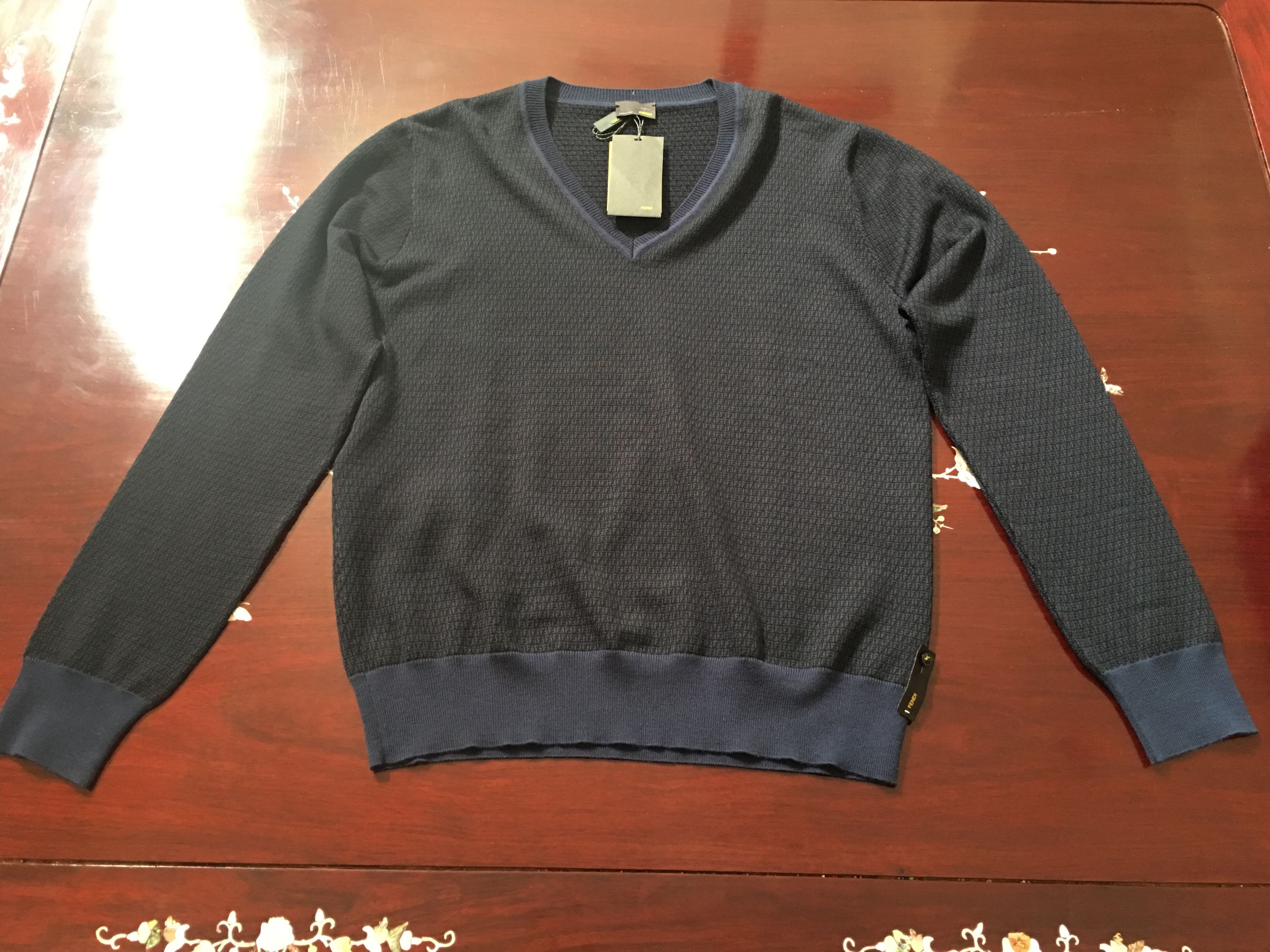 Fendi v neck sweater clearance