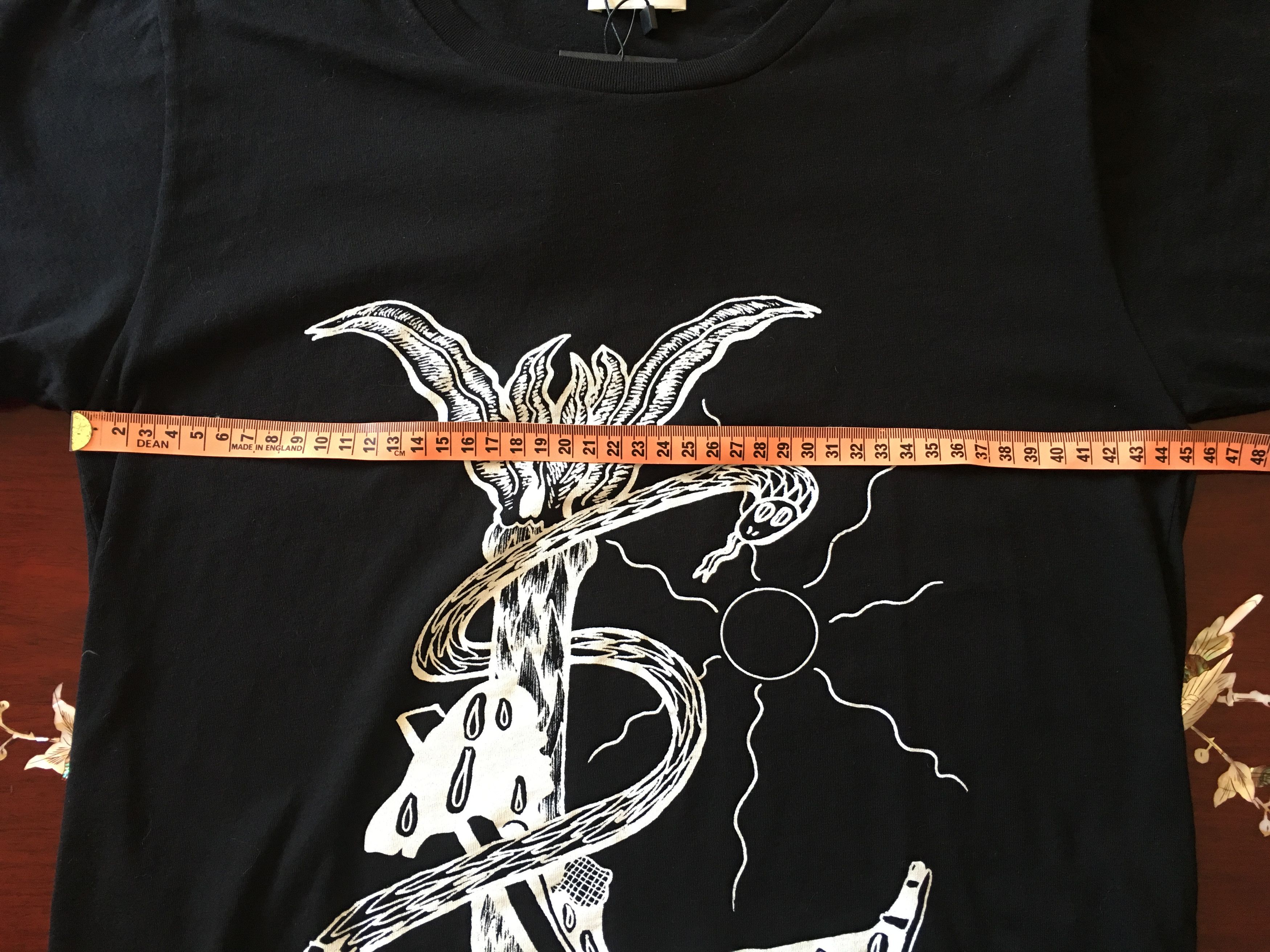 【関税&送料込】Saint Laurent Saint Laurent T-Shirt Cassandr 0400018948464_NATURELETMARINE?