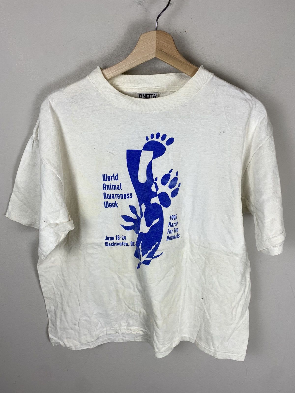Vintage Vintage World Animal Awareness Tee Size US L / EU 52-54 / 3 - 3 Thumbnail