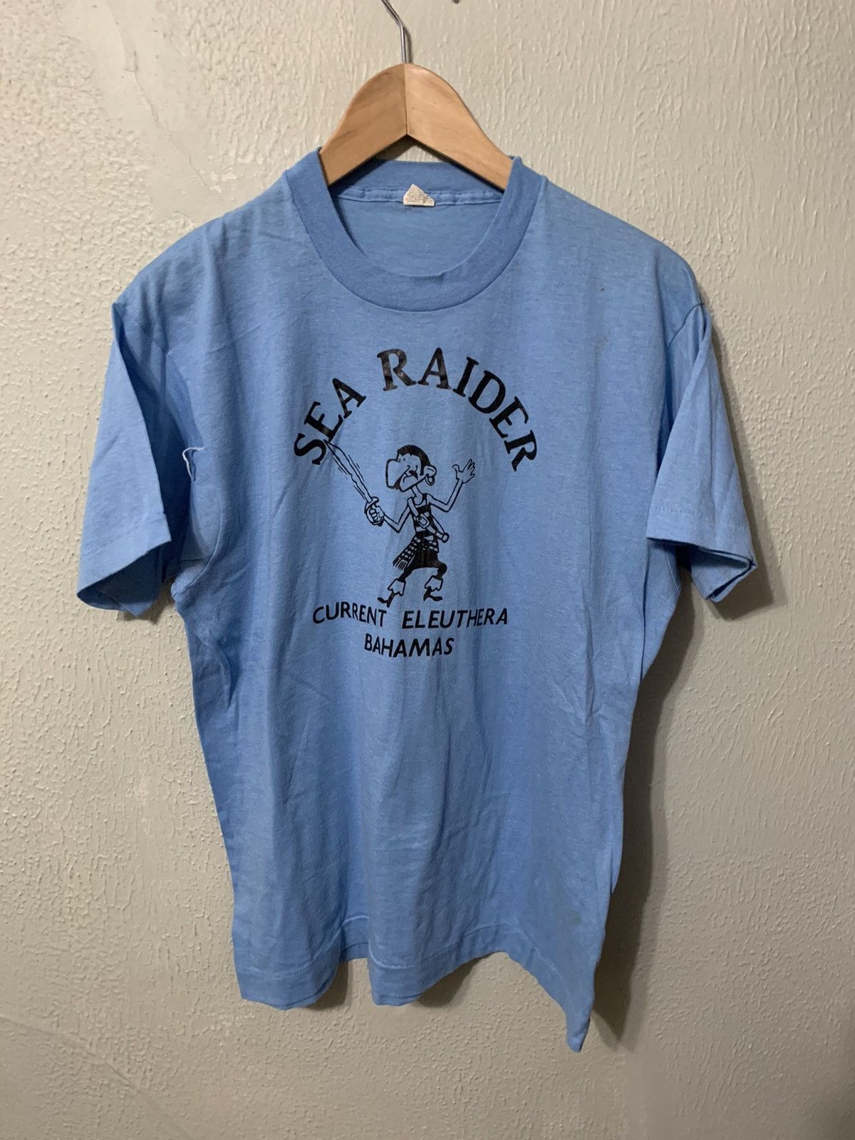 Vintage Vintage Sea Raiders Bahamas Tee Size US XL / EU 56 / 4 - 4 Thumbnail