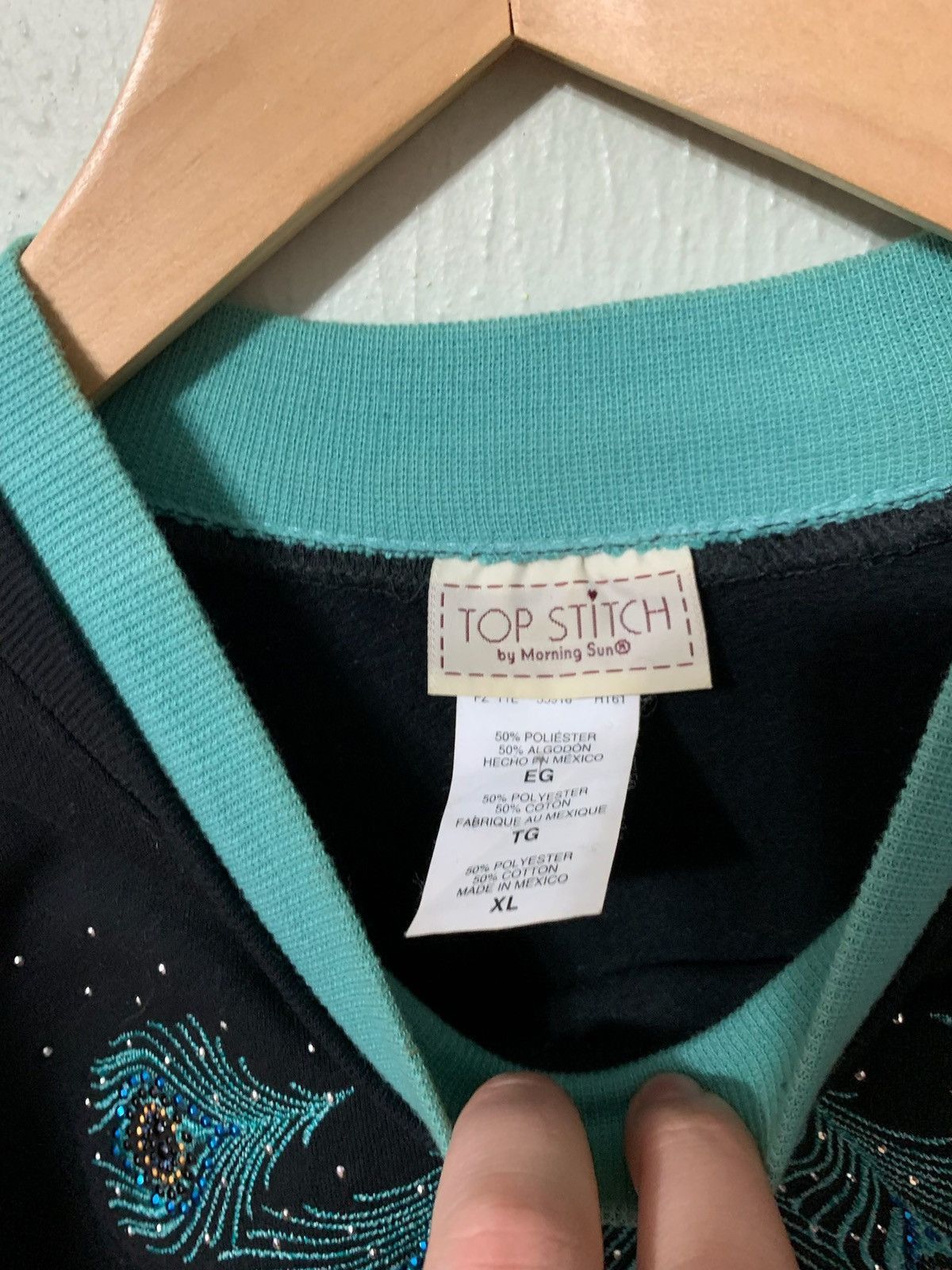 Vintage Vintage Crewneck Bejeweled Peacock Vintage Sweatshirt Size US XL / EU 56 / 4 - 2 Thumbnail