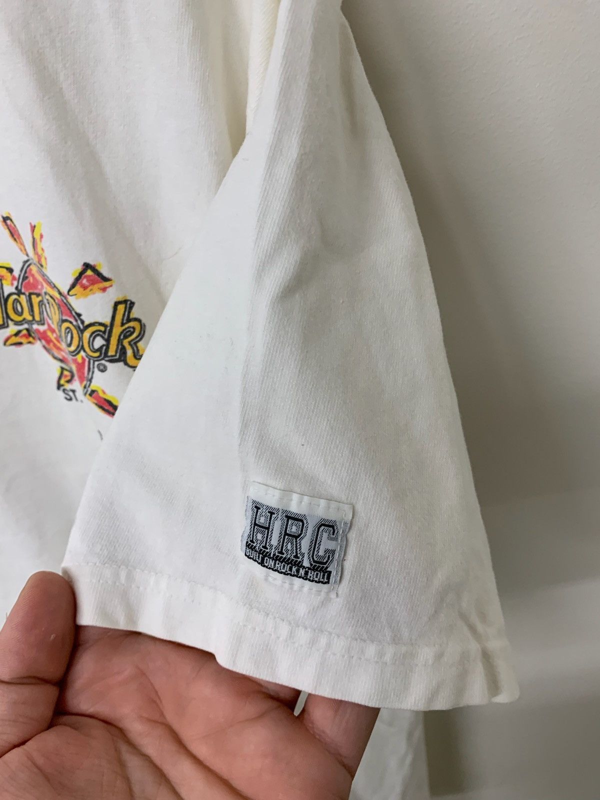 Vintage Vintage Hard Rock Cafe St Thomas Pilot Whee Tee Size US XL / EU 56 / 4 - 3 Thumbnail