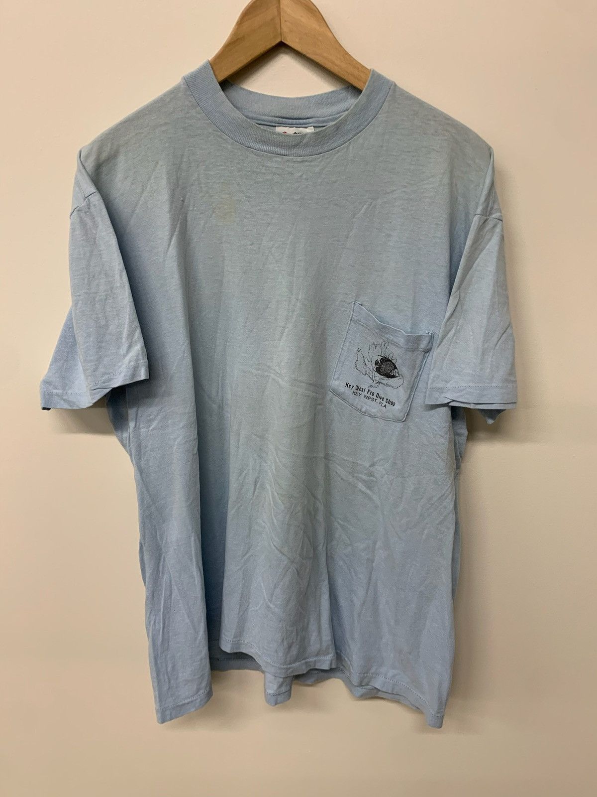 Vintage Vintage 1980s Stedman Key West Dive Shop T-Shirt Size US XL / EU 56 / 4 - 2 Thumbnail