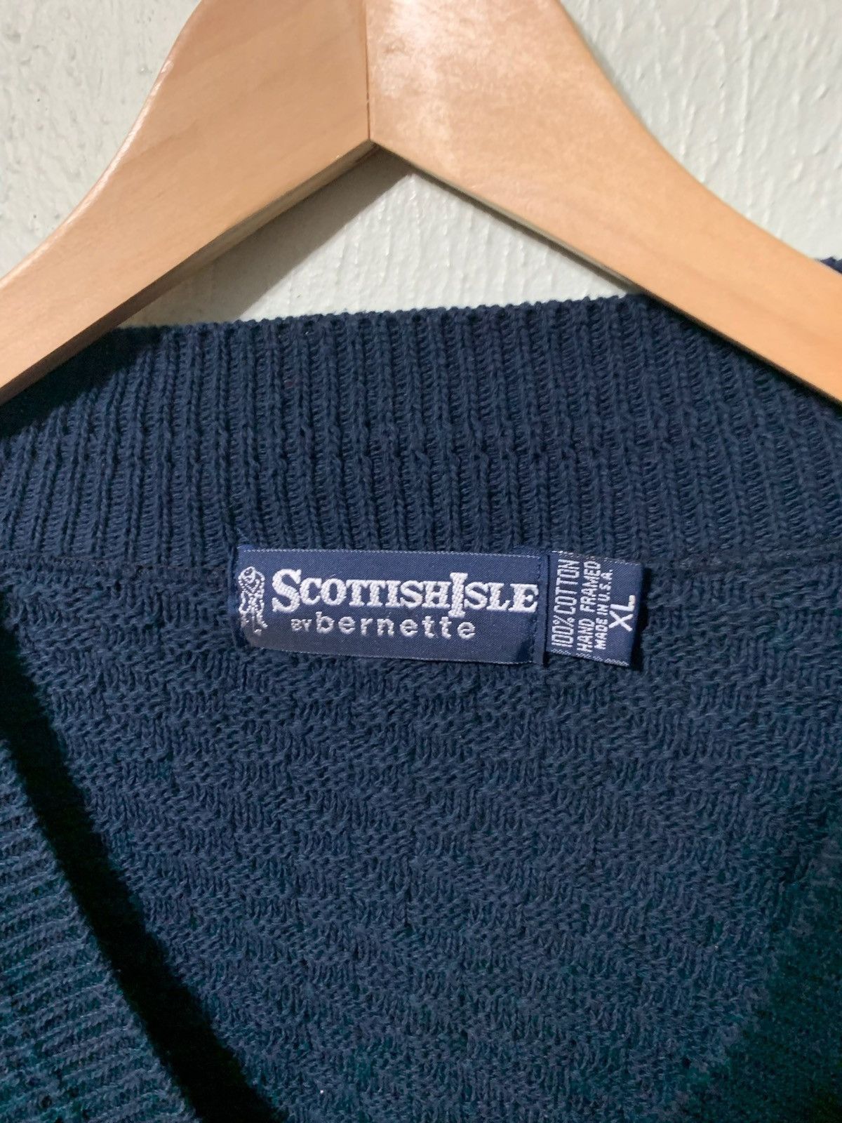 Champion × Vintage Vintage Crewneck Champion Tan Logo Vintage Sweatshirt Size US XL / EU 56 / 4 - 3 Thumbnail