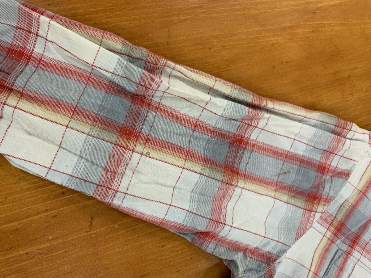 Vintage Vintage 1970s Arrow Check Plaid Shirt Size US XL / EU 56 / 4 - 6 Thumbnail